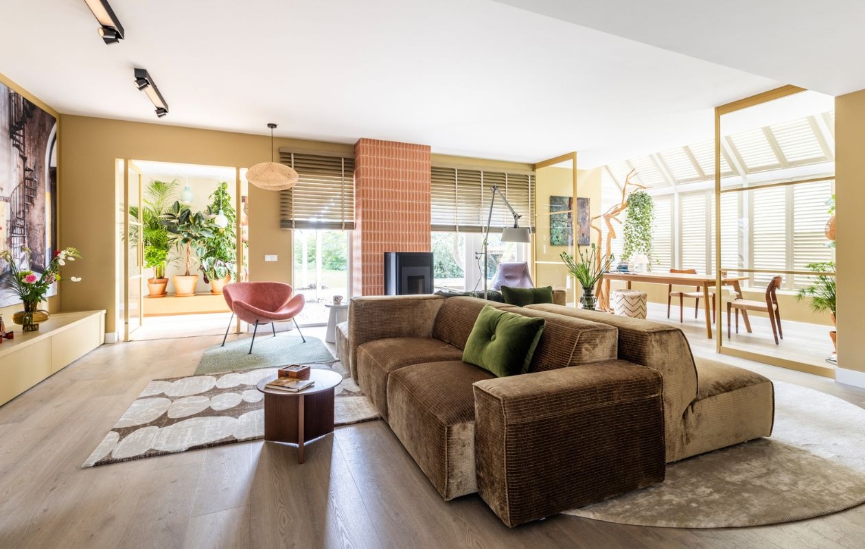 Weer verliefd op je huis aflevering 6 seizoen 19, stylist Frans in Sint Pancras, bankeneiland Weer verliefd op je huis aflevering 6 seizoen 19 | styling Frans Uyterlinde | fotografie Margriet Hoekstra