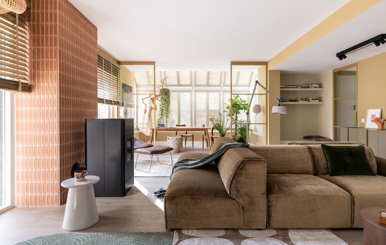 Weer verliefd op je huis aflevering 6 seizoen 19, stylist Frans in Sint Pancras, haard Weer verliefd op je huis aflevering 6 seizoen 19 | styling Frans Uyterlinde | fotografie Margriet Hoekstra