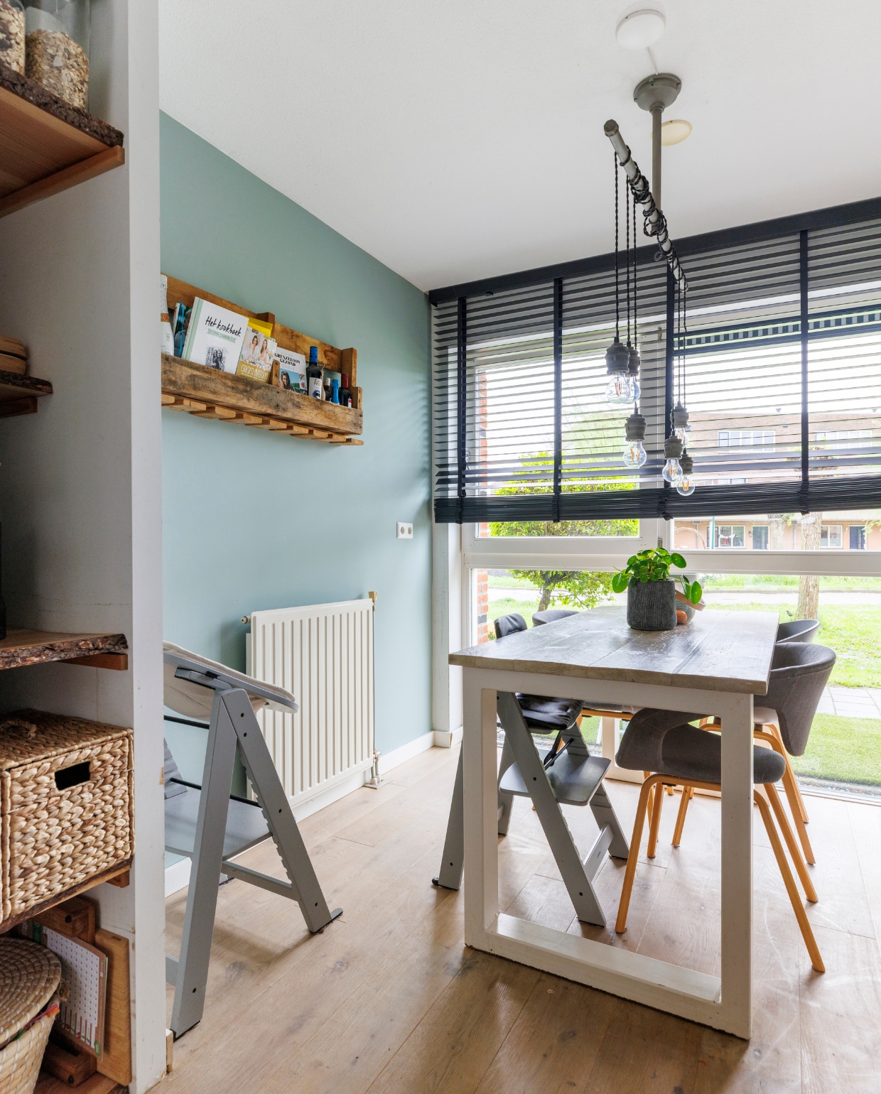 Weer verliefd op je huis aflevering 7 seizoen 19, Eva in Houten, oude eethoek Weer verliefd op je huis aflevering 7 seizoen 19 | styling Eva van de Ven | fotografie Margriet Hoekstra