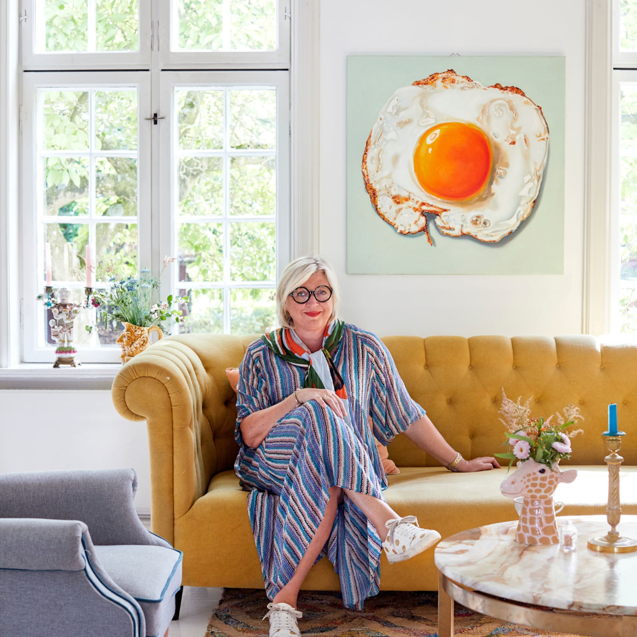 binnenkijken in kleurrijke villa in denemarken