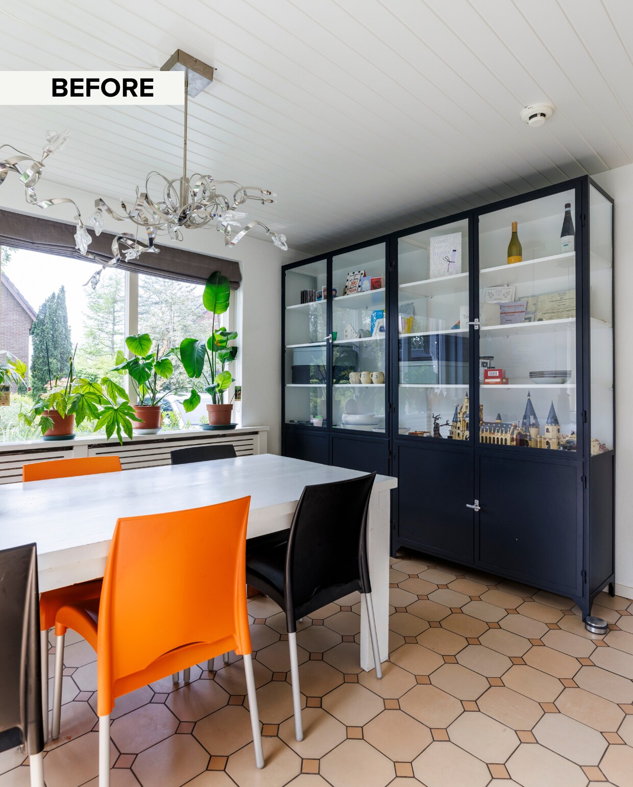 Weer verliefd op je huis aflevering 6 seizoen 19, Frans in Sint Pancras, oude eethoek Weer verliefd op je huis aflevering 6 seizoen 19 | styling Frans Uyterlinde | fotografie Margriet Hoekstra