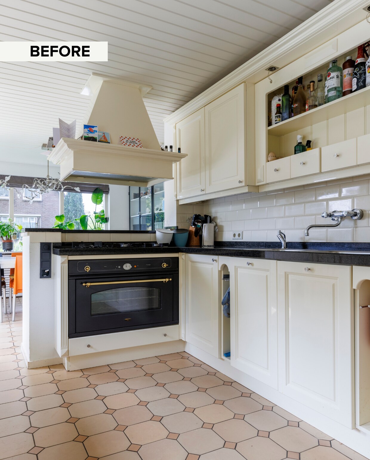 Weer verliefd op je huis aflevering 6 seizoen 19, Frans in Sint Pancras, keuken Weer verliefd op je huis aflevering 6 seizoen 19 | styling Frans Uyterlinde | fotografie Margriet Hoekstra