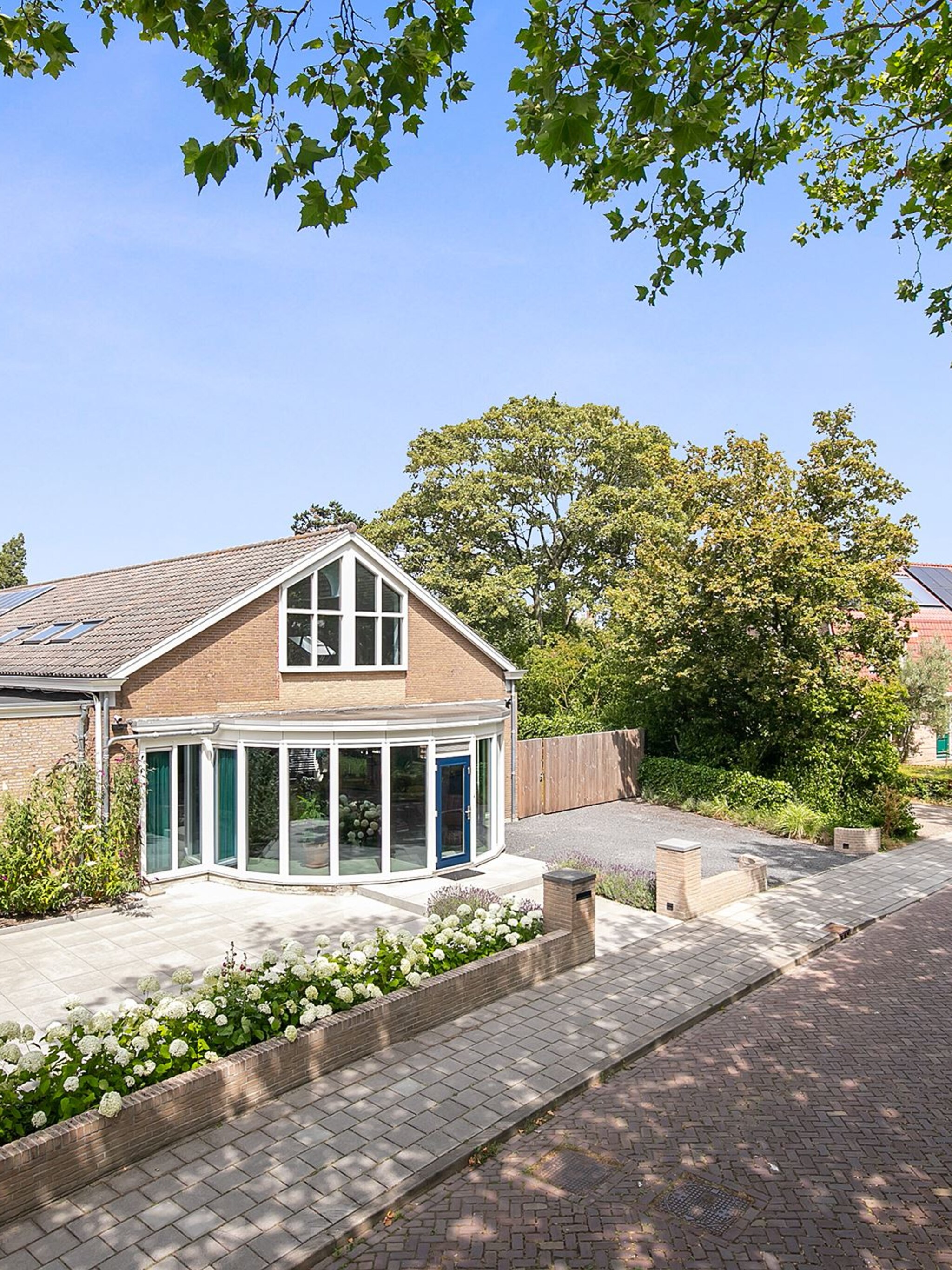 funda parel een omgebouwde school met eigen gymzaal
