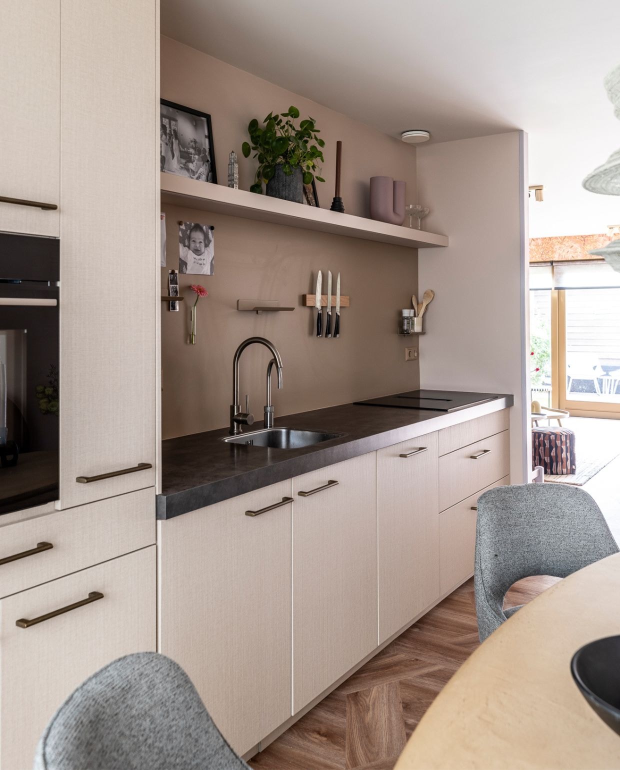 Weer verliefd op je huis aflevering 7 seizoen 19, Eva in Houten, keuken Weer verliefd op je huis aflevering 7 seizoen 19 | styling Eva van de Ven | fotografie Margriet Hoekstra