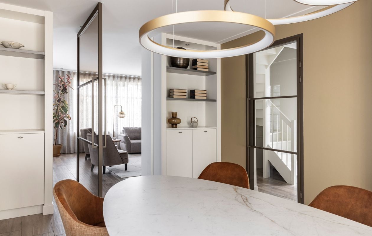 Weer verliefd op je huis aflevering 8 seizoen 19, Frans in Vlijmen, tafel Weer verliefd op je huis aflevering 8 seizoen 19 | styling Frans Uyterlinde | fotografie Margriet Hoekstra
