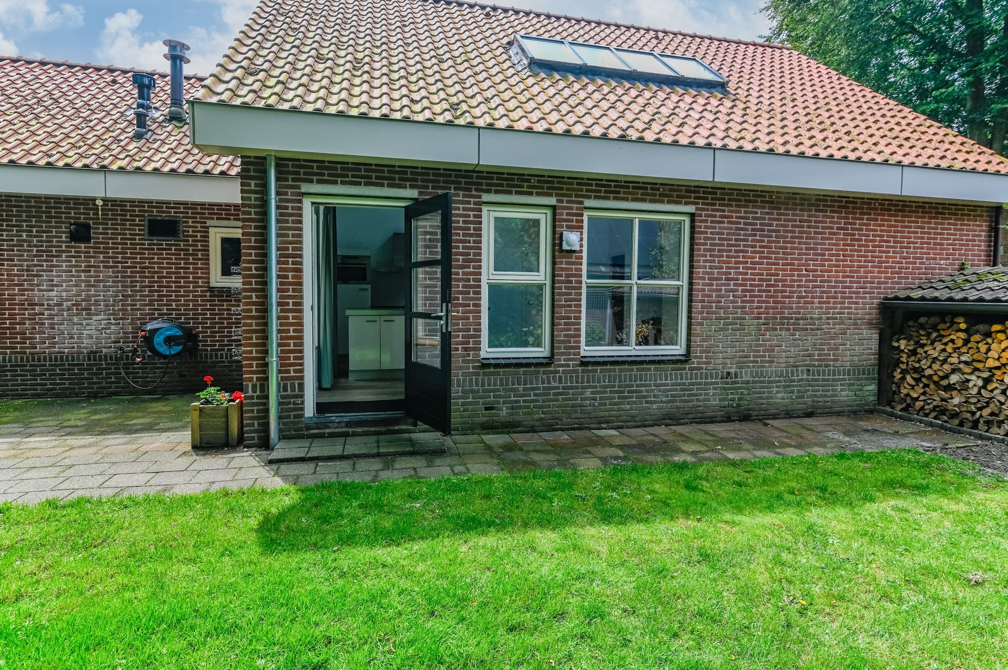 Funda - Frieswijk Makelaar NVM Funda - Frieswijk Makelaar NVM