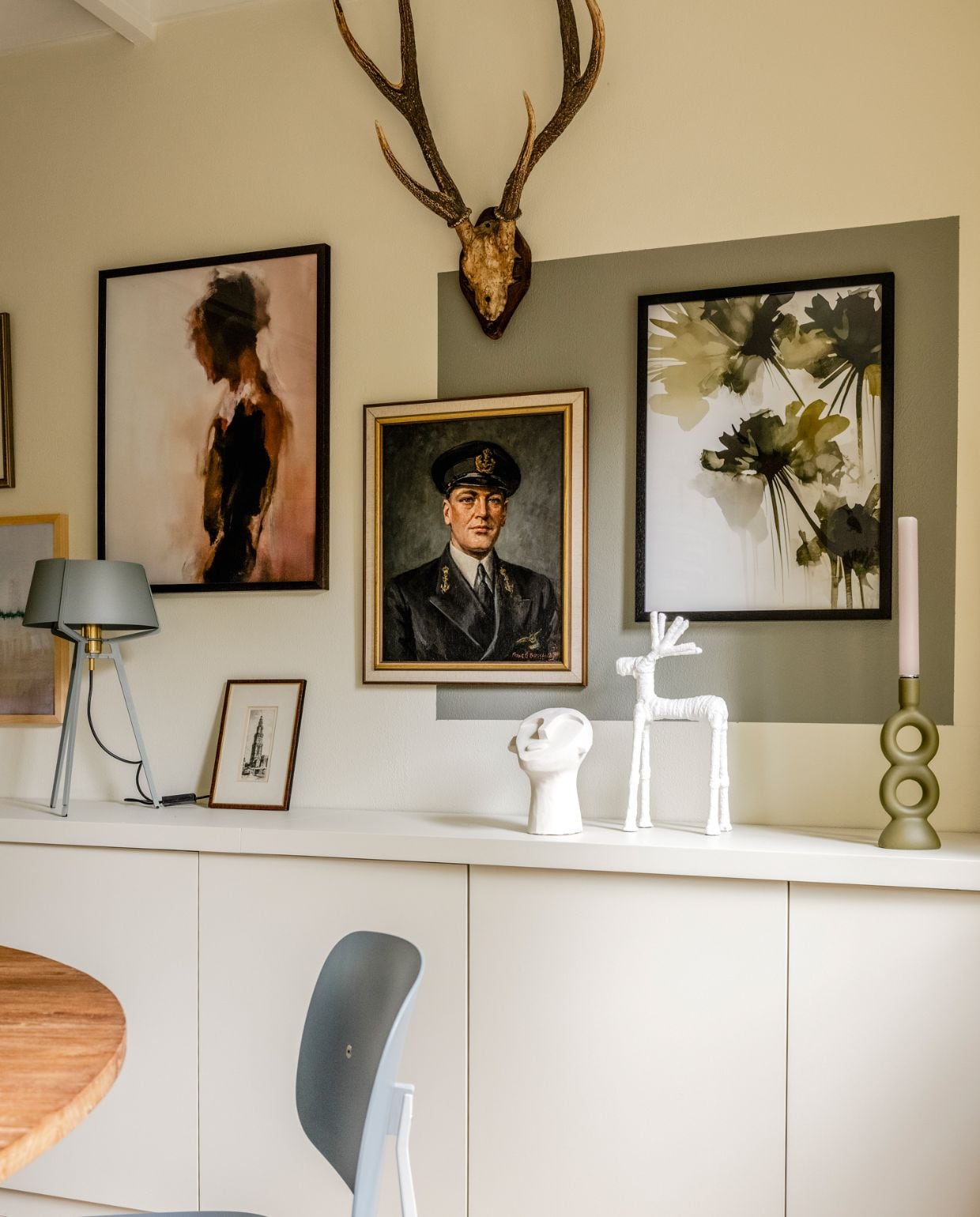 Weer verliefd op je huis aflevering 9 seizoen 19, Fietje in Haarlem, eethoek Weer verliefd op je huis aflevering 9 seizoen 19 | styling Fietje Bruijn | fotografie Sonja Velda