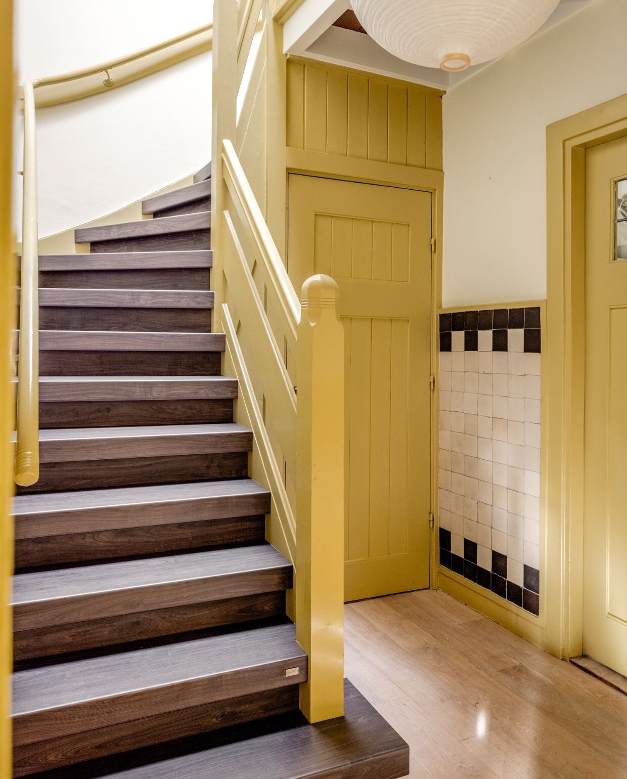 Weer verliefd op je huis aflevering 9 seizoen 19, Fietje in Haarlem, hal Weer verliefd op je huis aflevering 9 seizoen 19 | styling Fietje Bruijn | fotografie Sonja Velda