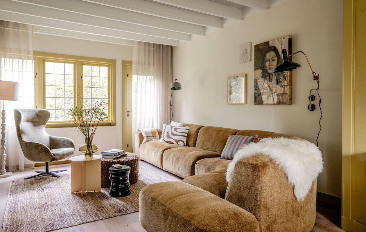 Weer verliefd op je huis aflevering 9 seizoen 19, Fietje in Haarlem, zitkamer Weer verliefd op je huis aflevering 9 seizoen 19 | styling Fietje Bruijn | fotografie Sonja Velda