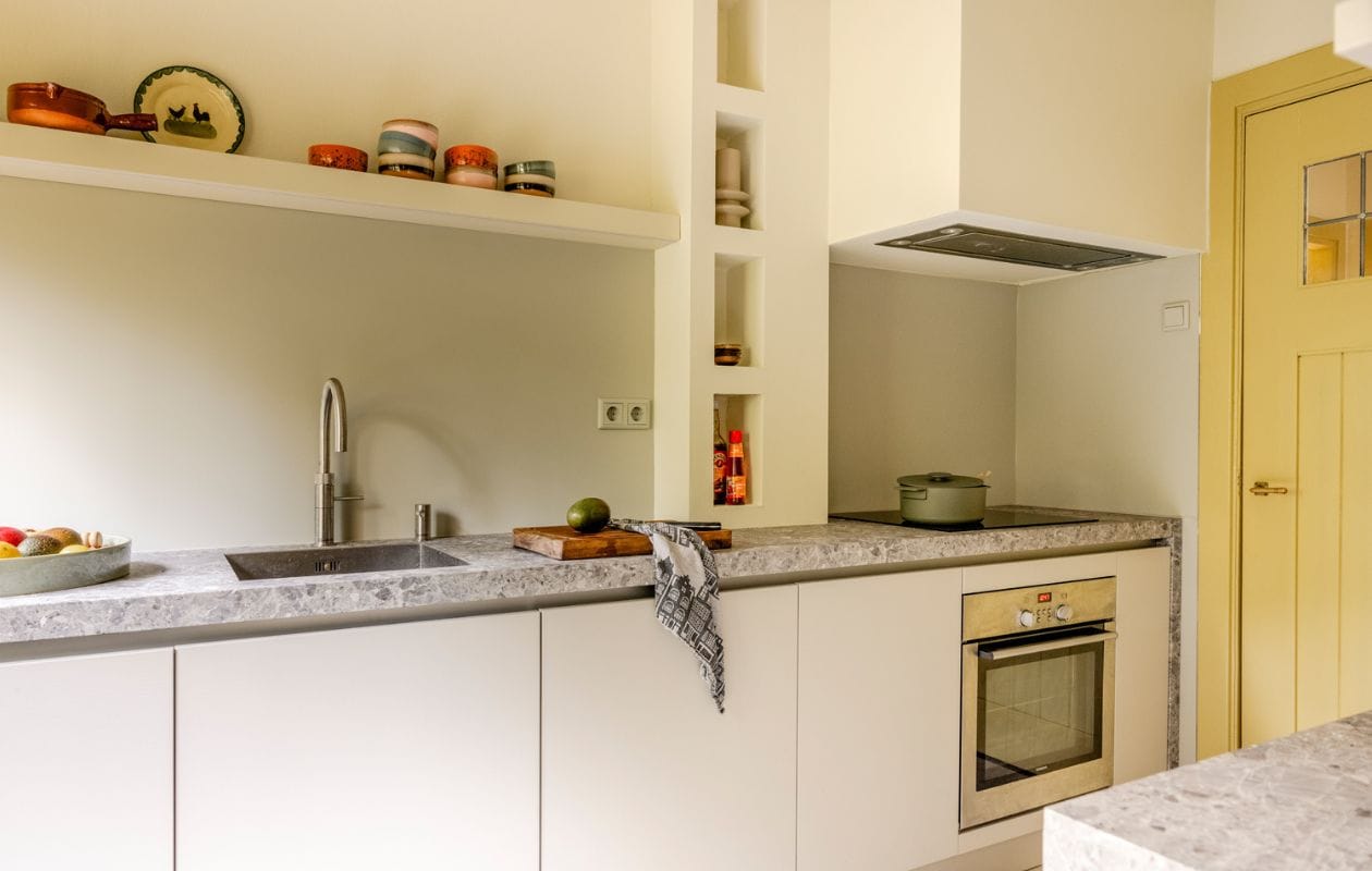 Weer verliefd op je huis aflevering 9 seizoen 19, Fietje in Haarlem, keuken Weer verliefd op je huis aflevering 9 seizoen 19 | styling Fietje Bruijn | fotografie Sonja Velda