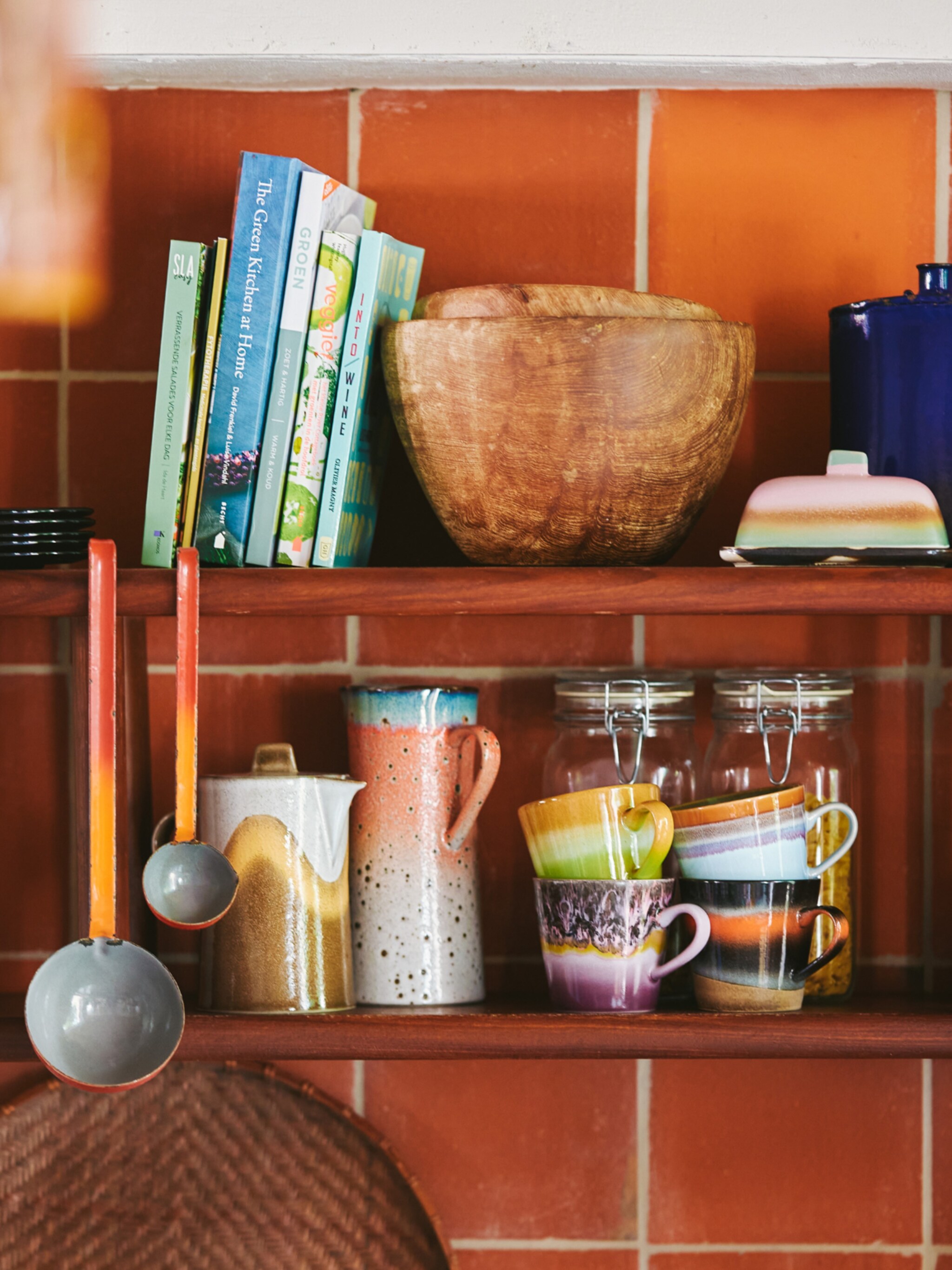 kleur je koffiepauze met de nieuwe 70 s items van hkliving