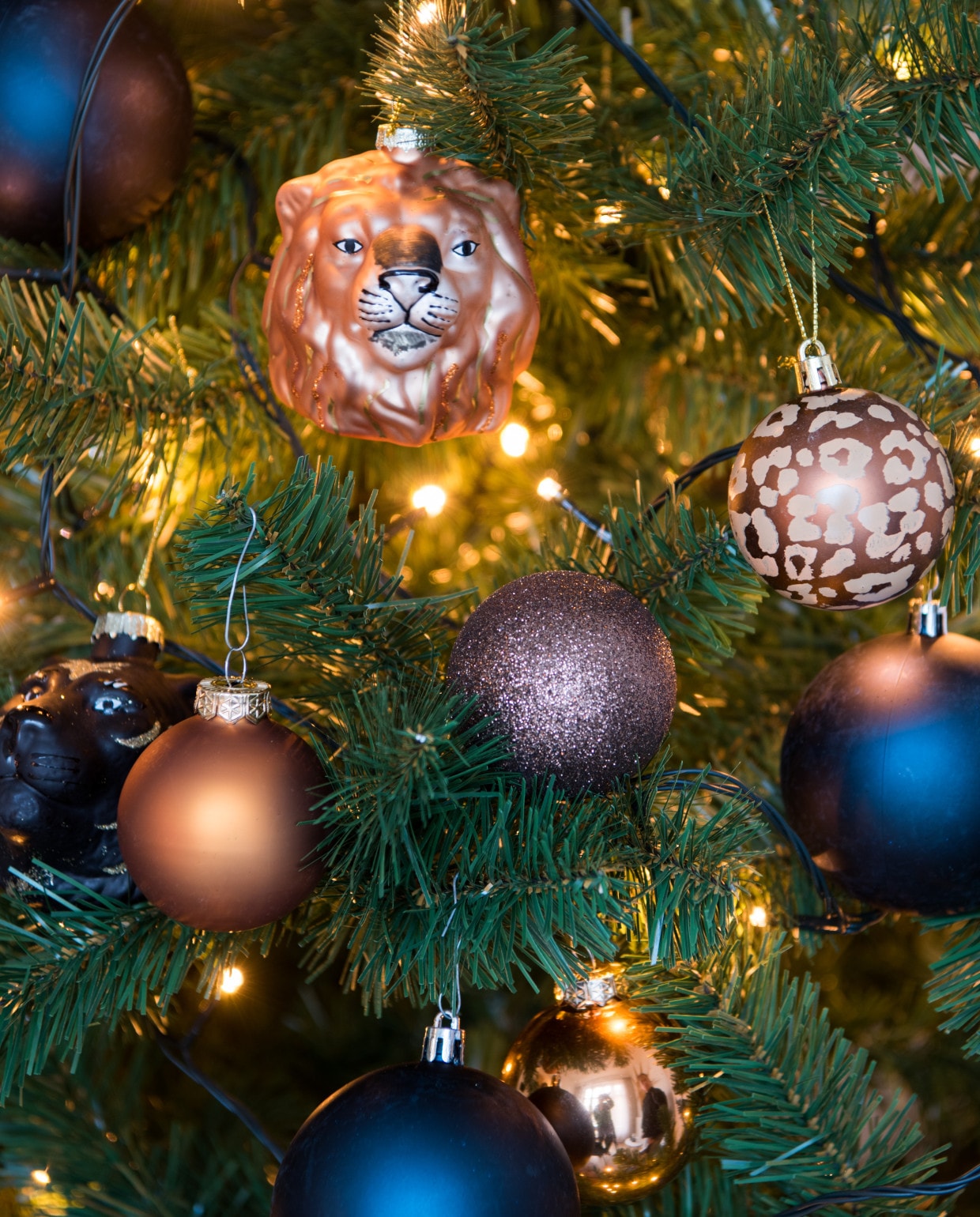 colourful christmas zo mix en match je kleurrijke kerstitems met een knipoog
