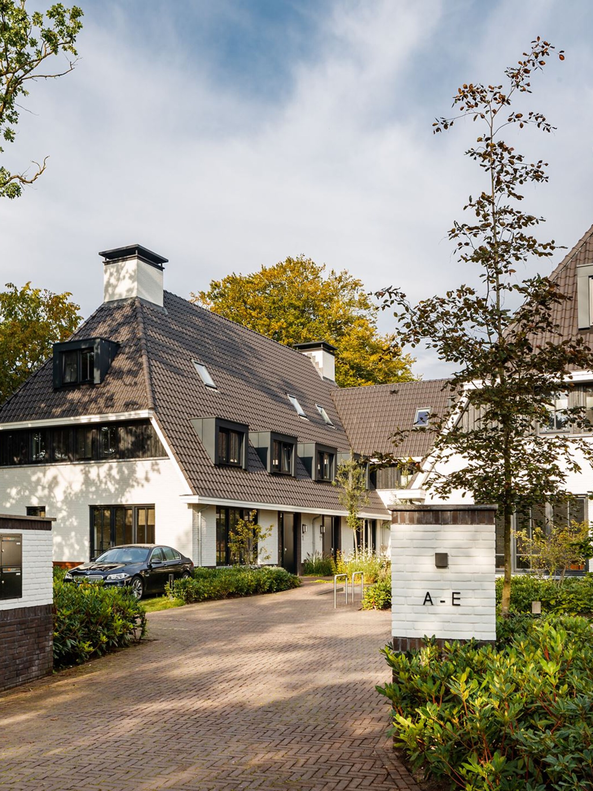 funda parel een geschakelde hotel chique villa midden in het park