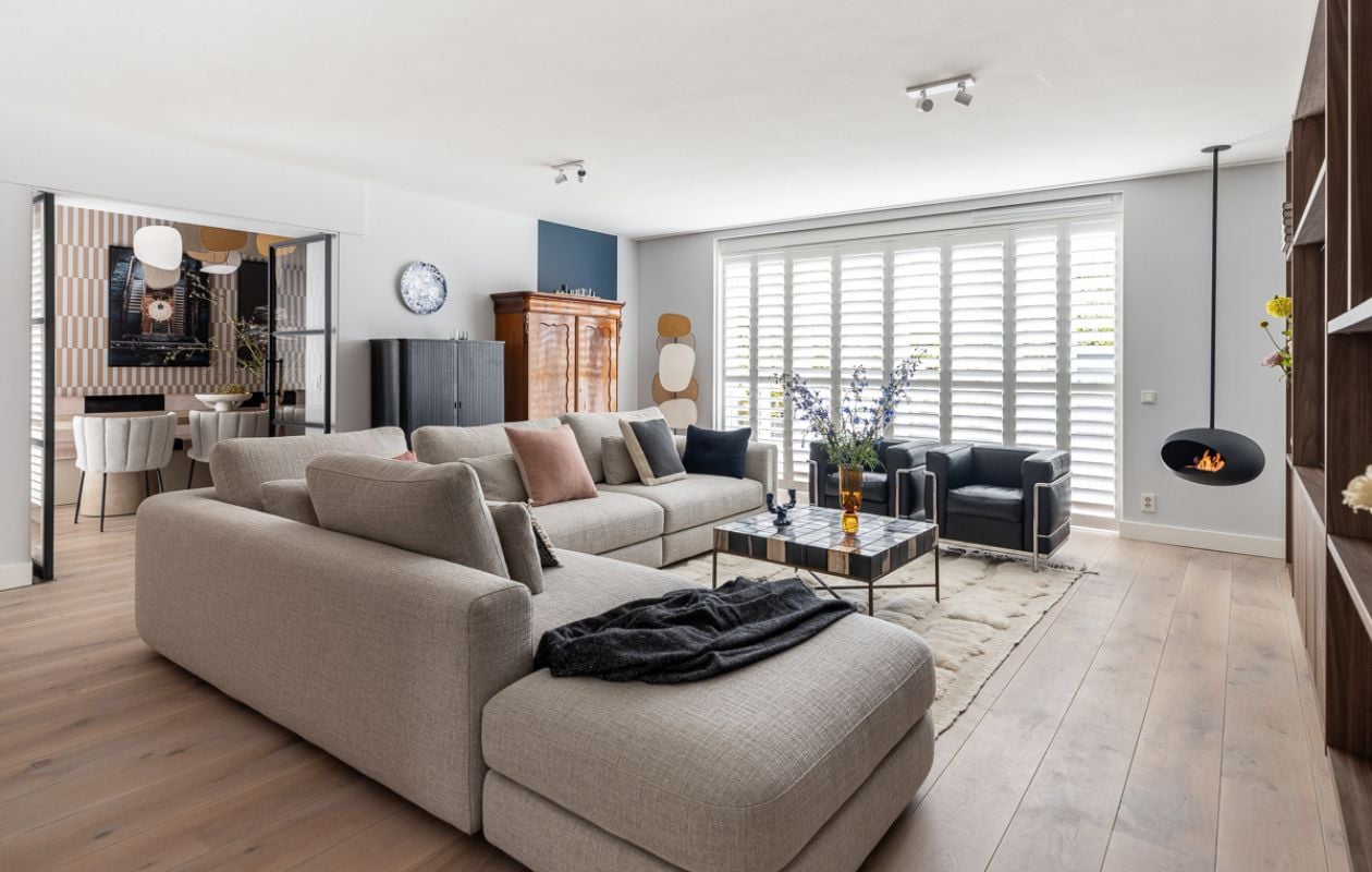Weer verliefd op je huis aflevering 11 seizoen 19, Marianne in Leusden, zithoek Weer verliefd op je huis aflevering 11 seizoen 19 | styling Marianne Luning | fotografie Margriet Hoekstra