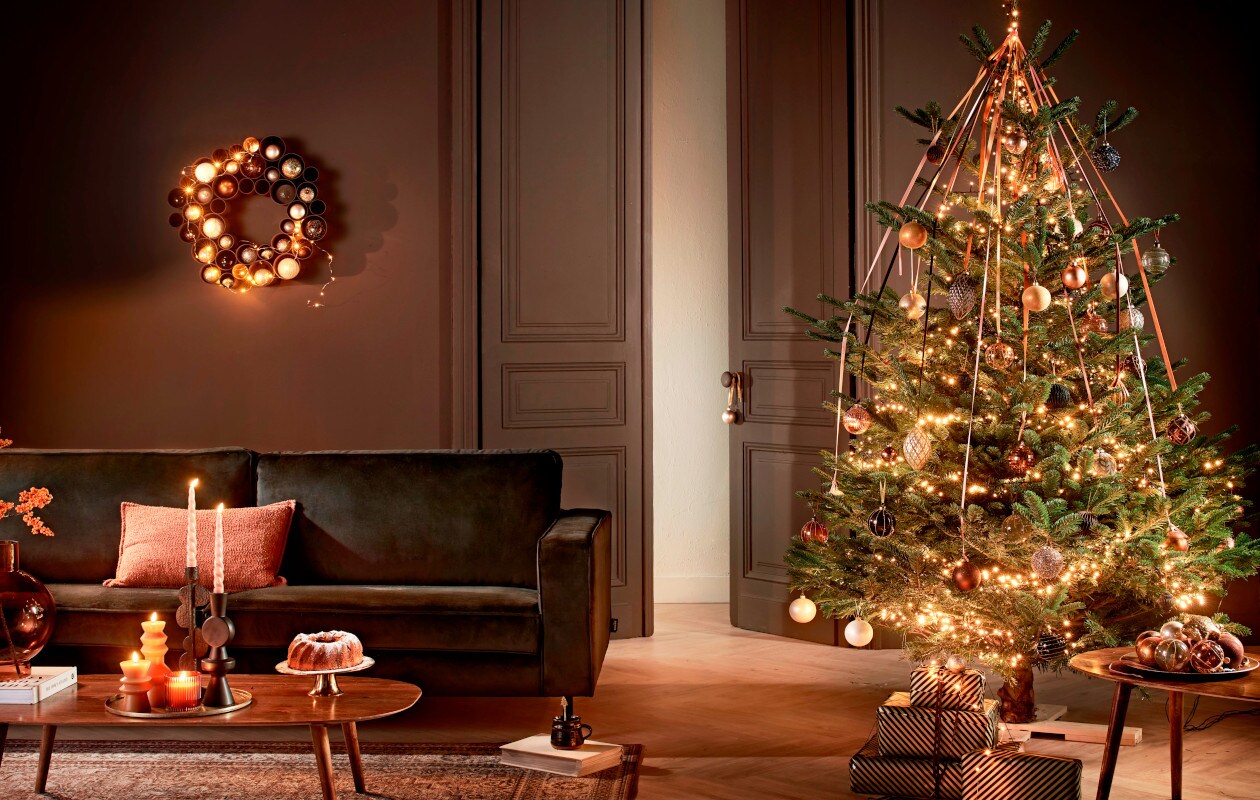 van hotel chic tot eclectisch 3 kersttrends van 2023 voor een vleugje magie in huis