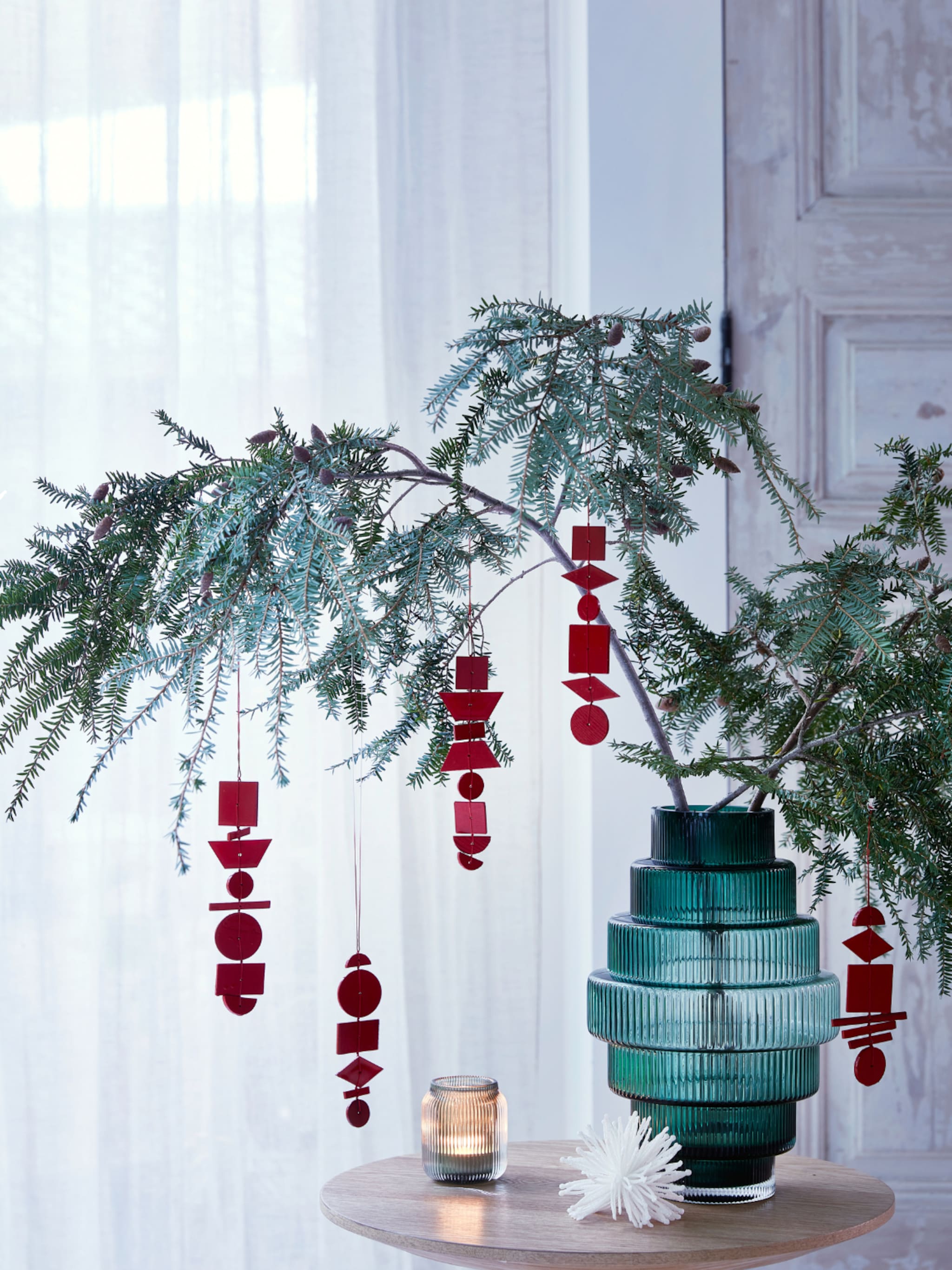 zo bouw je een knappe kerstvaas op 4 manieren