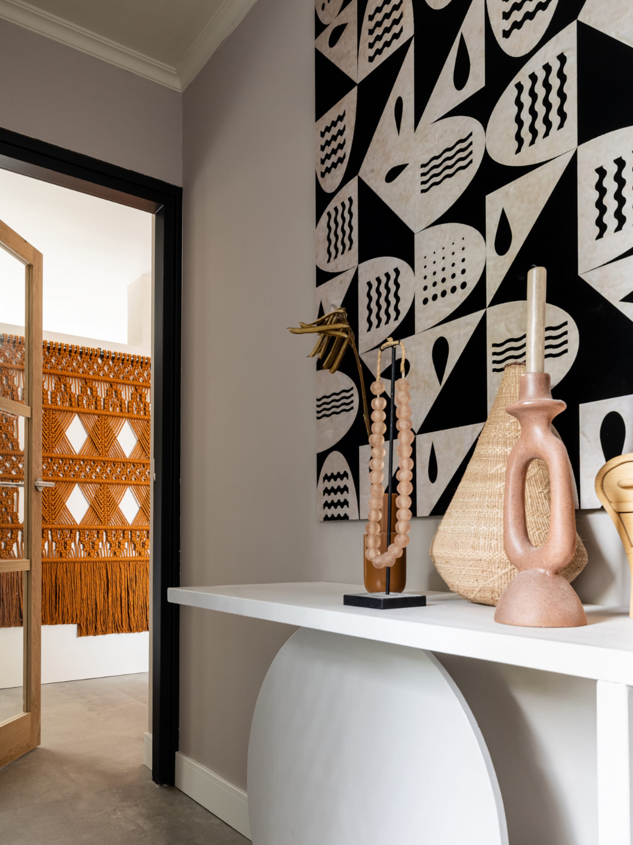 kunst ophangen in de hal