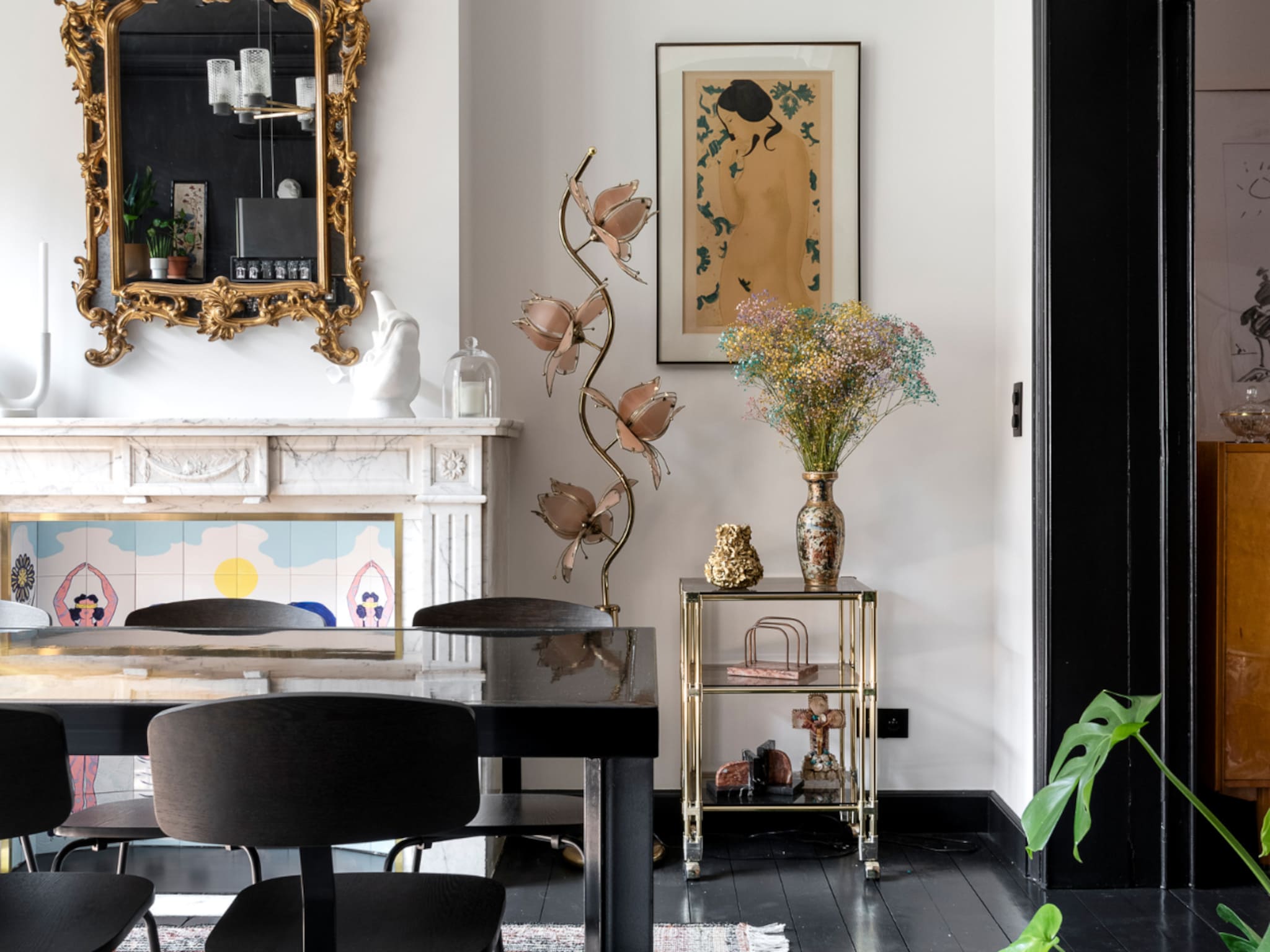 binnenkijken in een hollywood regency appartement