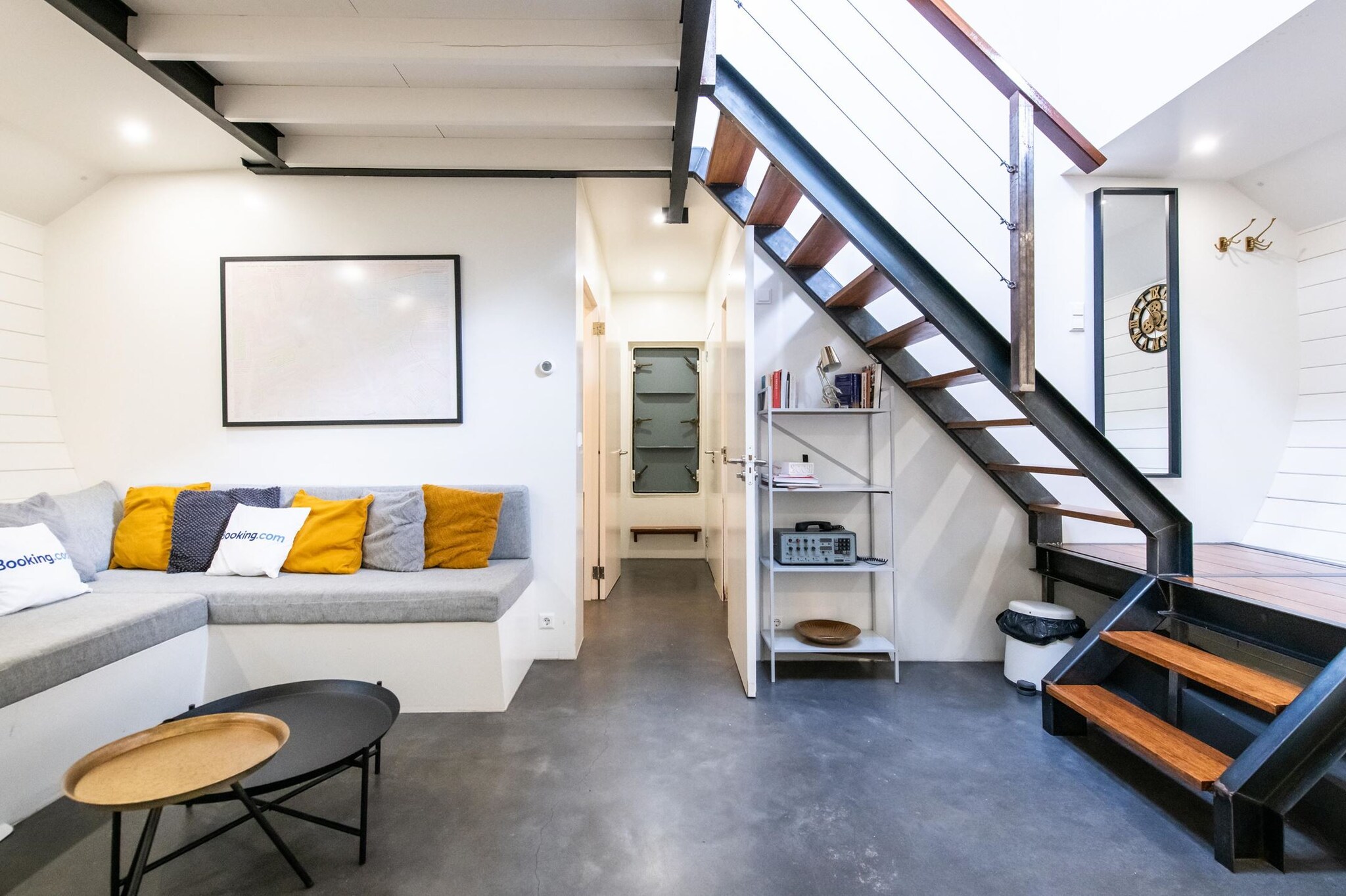 Funda - Relocation-Amsterdam