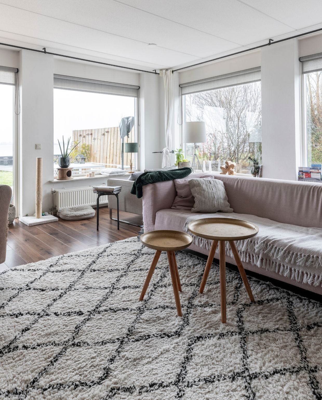 Weer verliefd op je huis aflevering 2 seizoen 20, Frans in Vinkeveen, oude woonkamer Weer verliefd op je huis aflevering 2 seizoen 20 | styling Frans Uyterlinde | fotografie Margriet Hoekstra