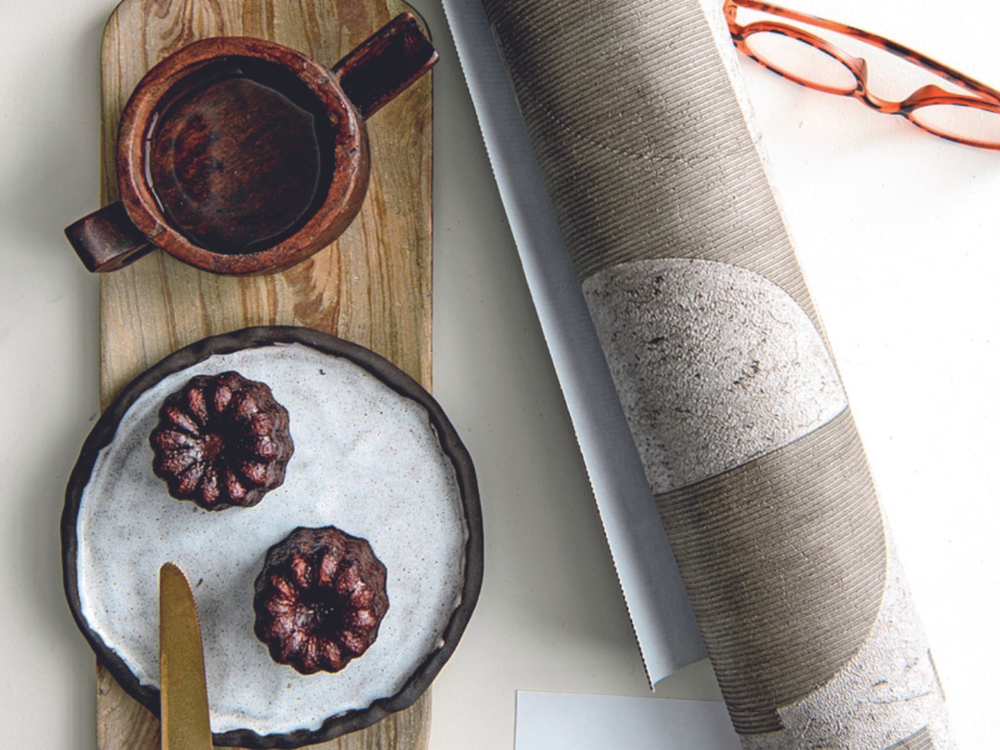 zelf een bijzettafel behangen