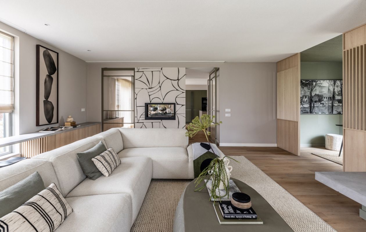 Weer verliefd op je huis aflevering 3 seizoen 20, Liza in Espel, zitkamer Weer verliefd op je huis aflevering 3 seizoen 20 | styling Liza Wassenaar | fotografie Margriet Hoekstra