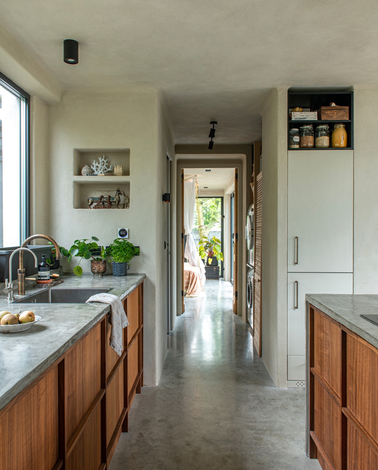 Keuken maatwerk Moonshine Interieur en Kleurstuc.nl, spot veilingsite. Overig onbekend. vtwonen DIY special 08 | fotografie Caroline Coehorst