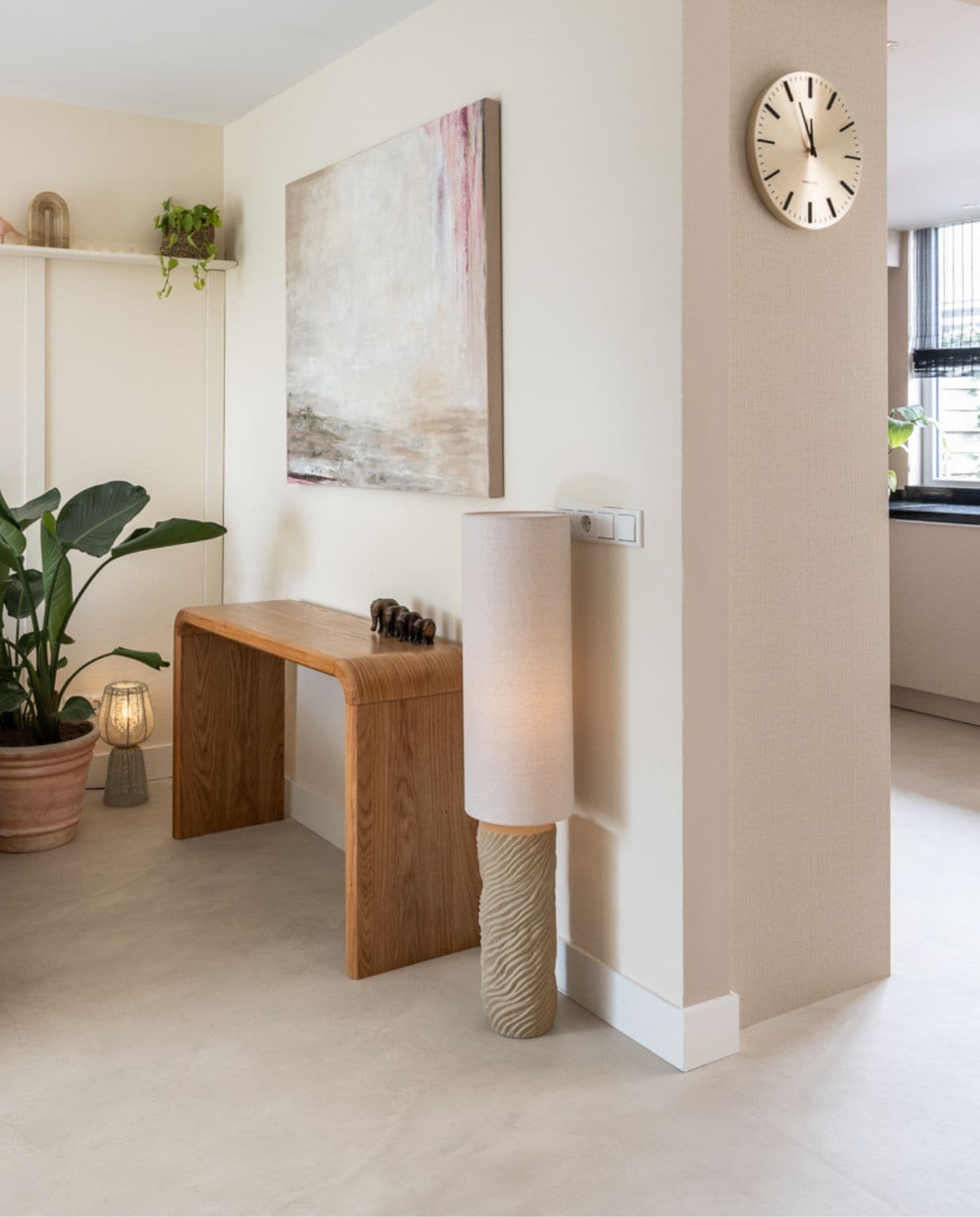 Weer verliefd op je huis aflevering 6 seizoen 20, Eva in Badhoevedorp, kunstwerk Weer verliefd op je huis aflevering 6 seizoen 20 | styling Eva van de Ven | fotografie Margriet Hoekstra
