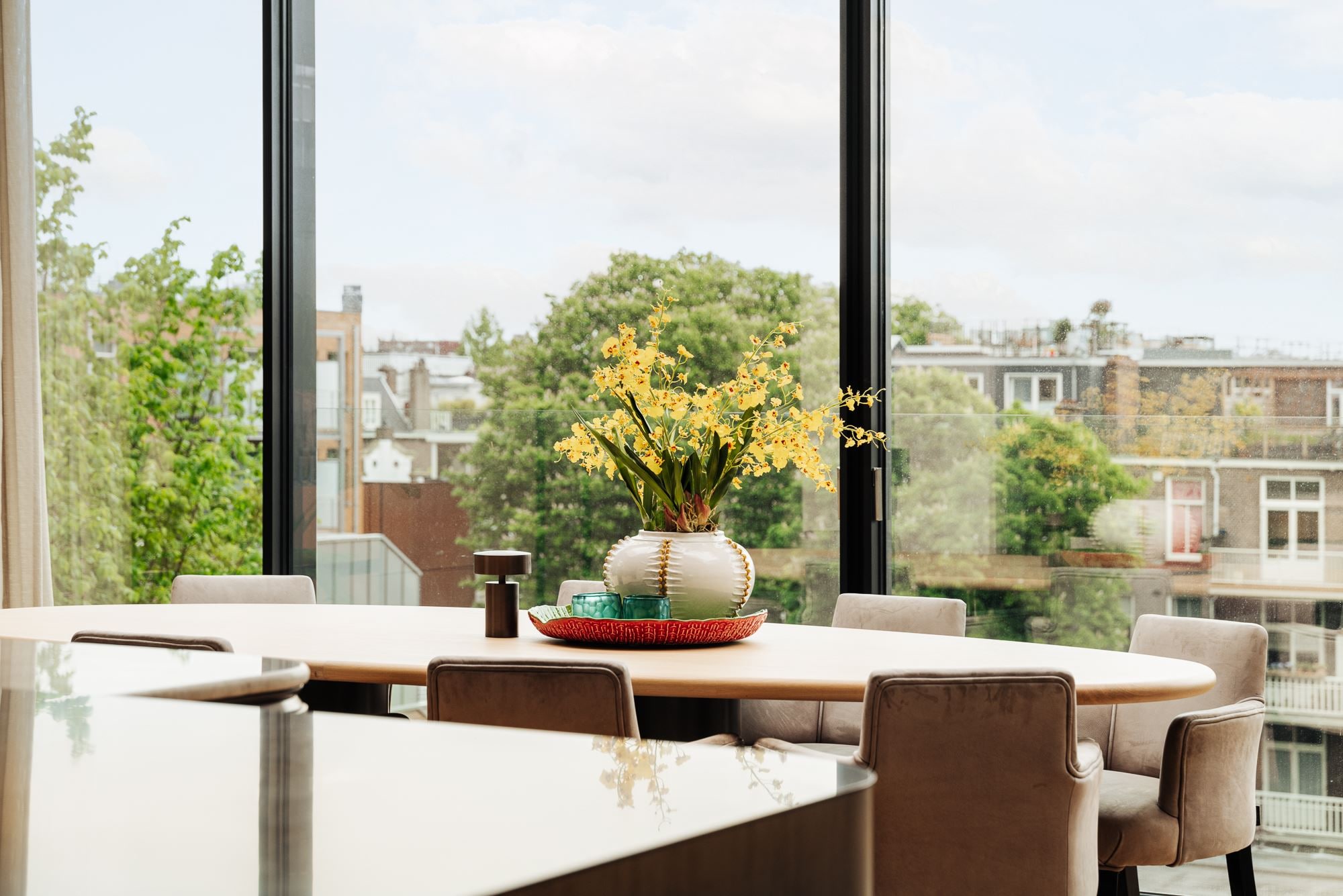 Funda-parel: super chic penthouse in Amsterdam dat tot in de puntjes gestyled is Funda - Broersma Wonen