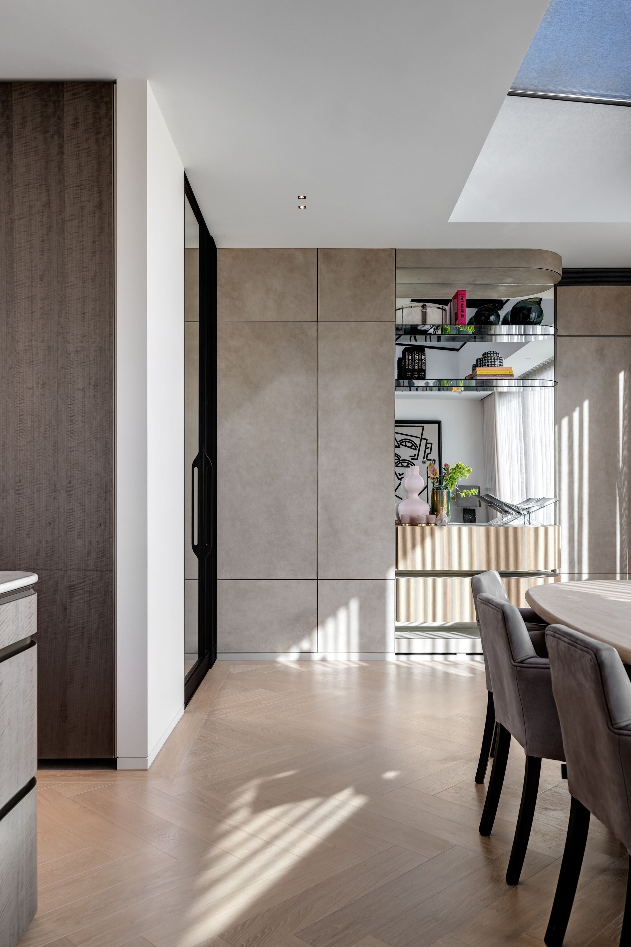 Funda-parel: super chic penthouse in Amsterdam dat tot in de puntjes gestyled is Funda - Broersma Wonen