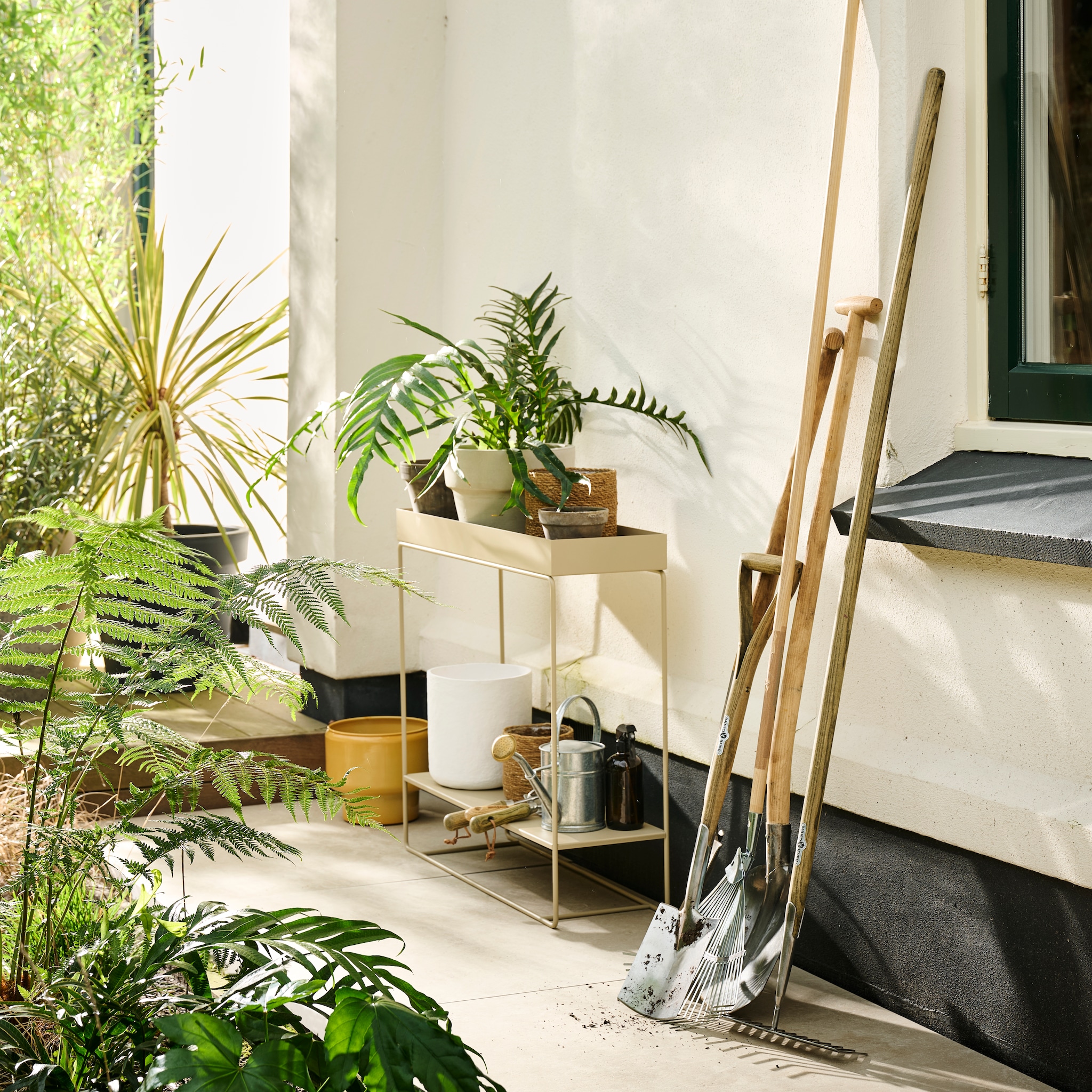 rommelige tuin opruimen tips