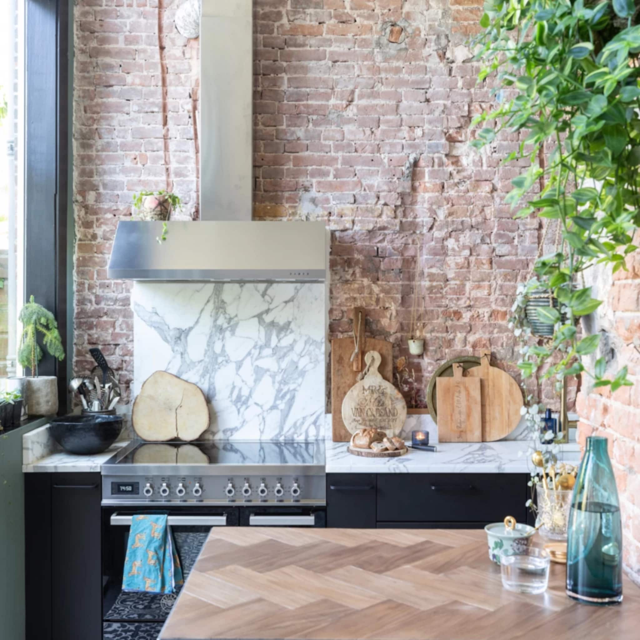 Keuken met een brickwall