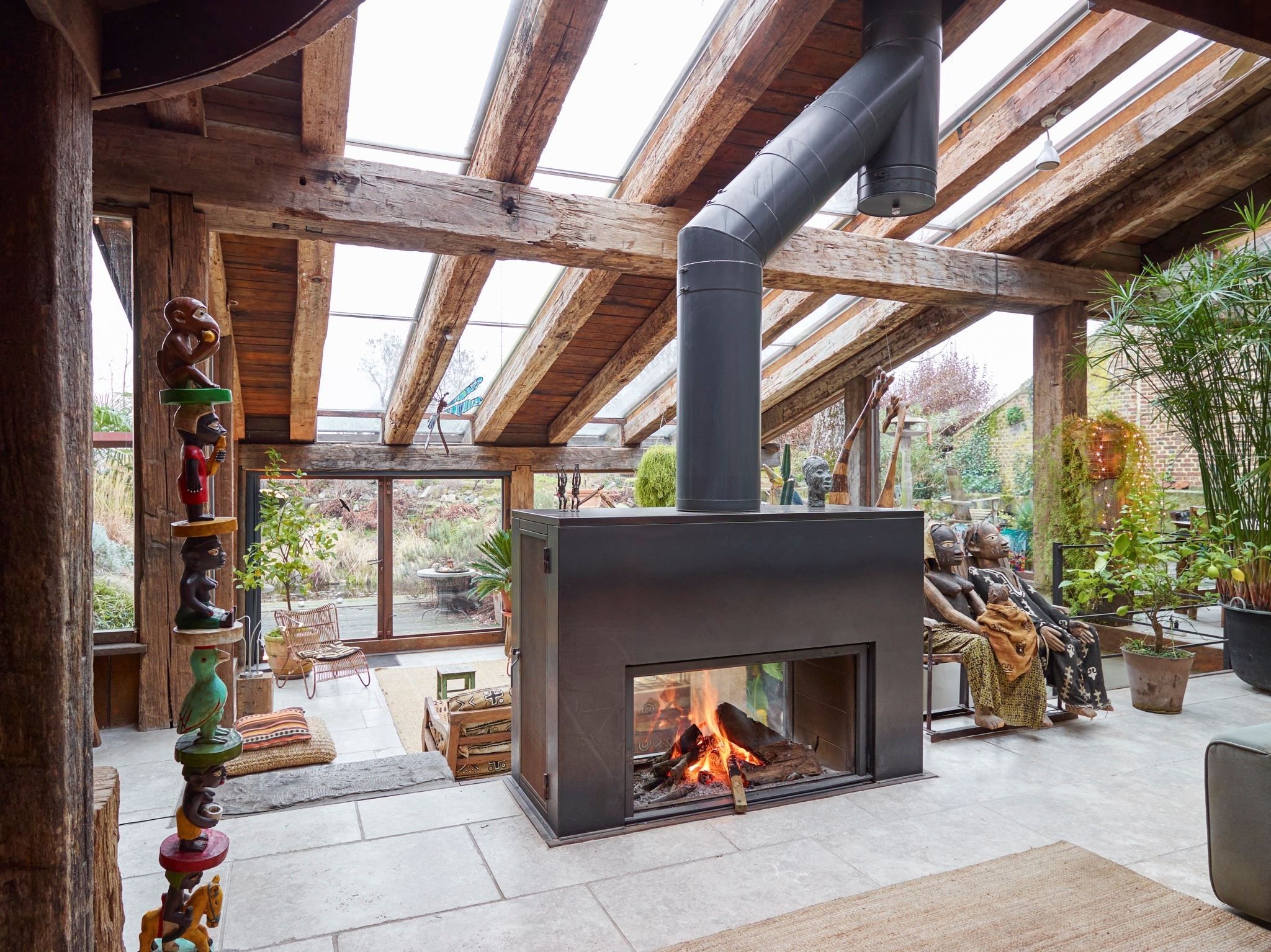 Funda-parel: wegdromen naar Bali in deze boerderij met bohemian interieur Funda - Marinus &amp; Partners