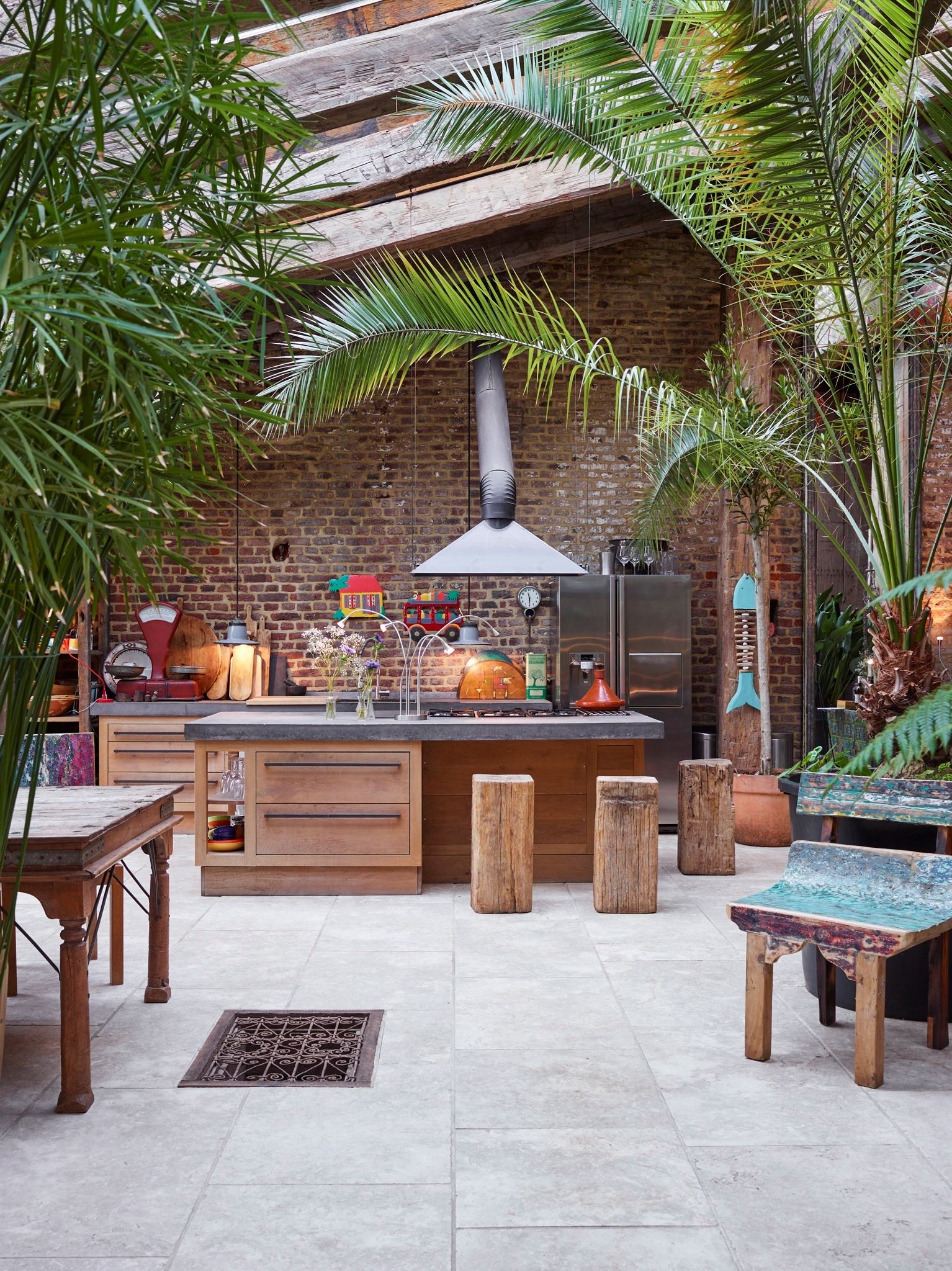 Funda-parel: wegdromen naar Bali in deze boerderij met bohemian interieur Funda - Marinus &amp; Partners