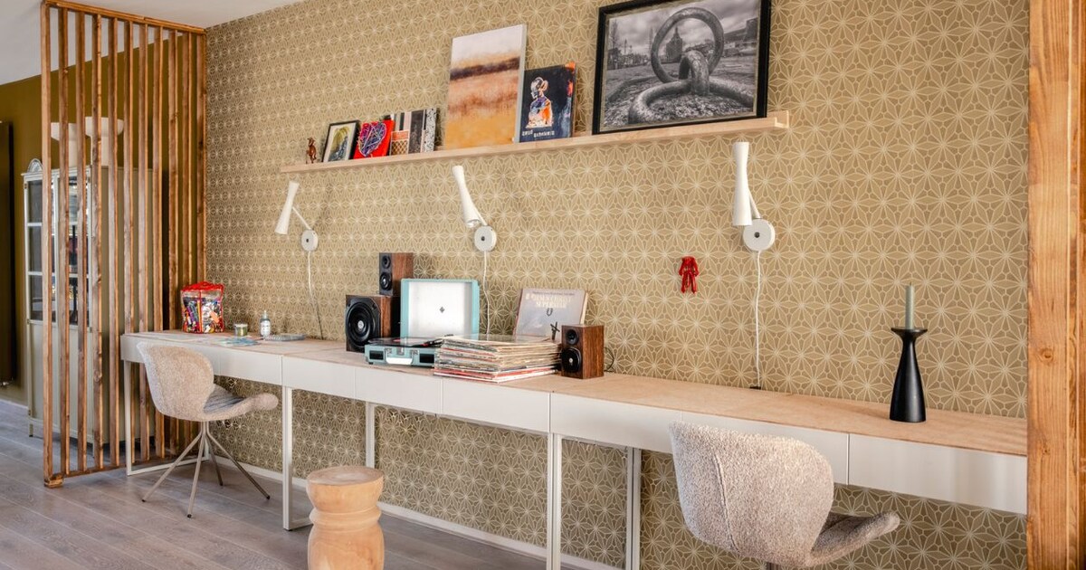 Lange of U-vormige kamer? Stylist Fietje tipt 3x | vtwonen