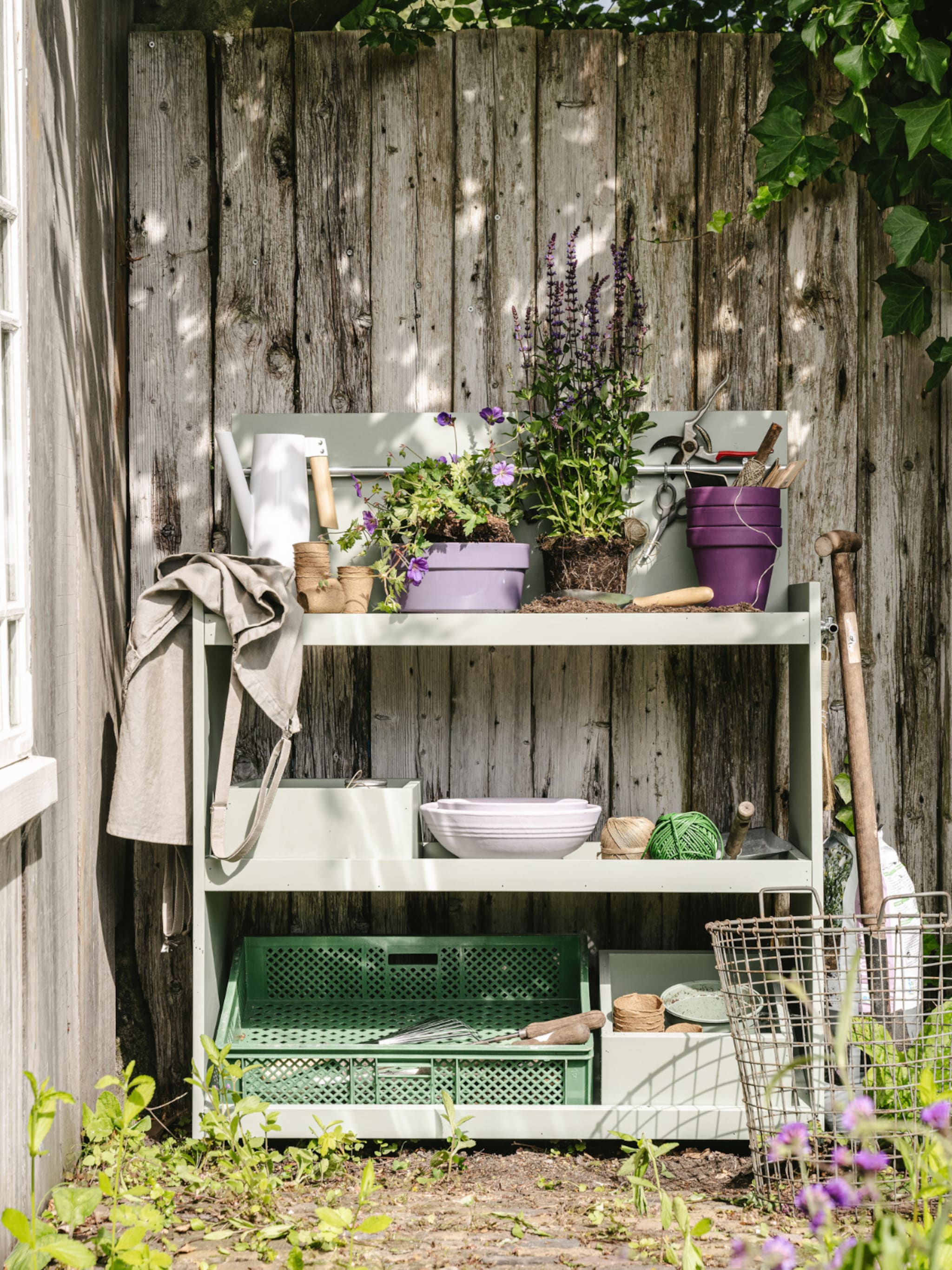 diy verpotkast voor in de tuin