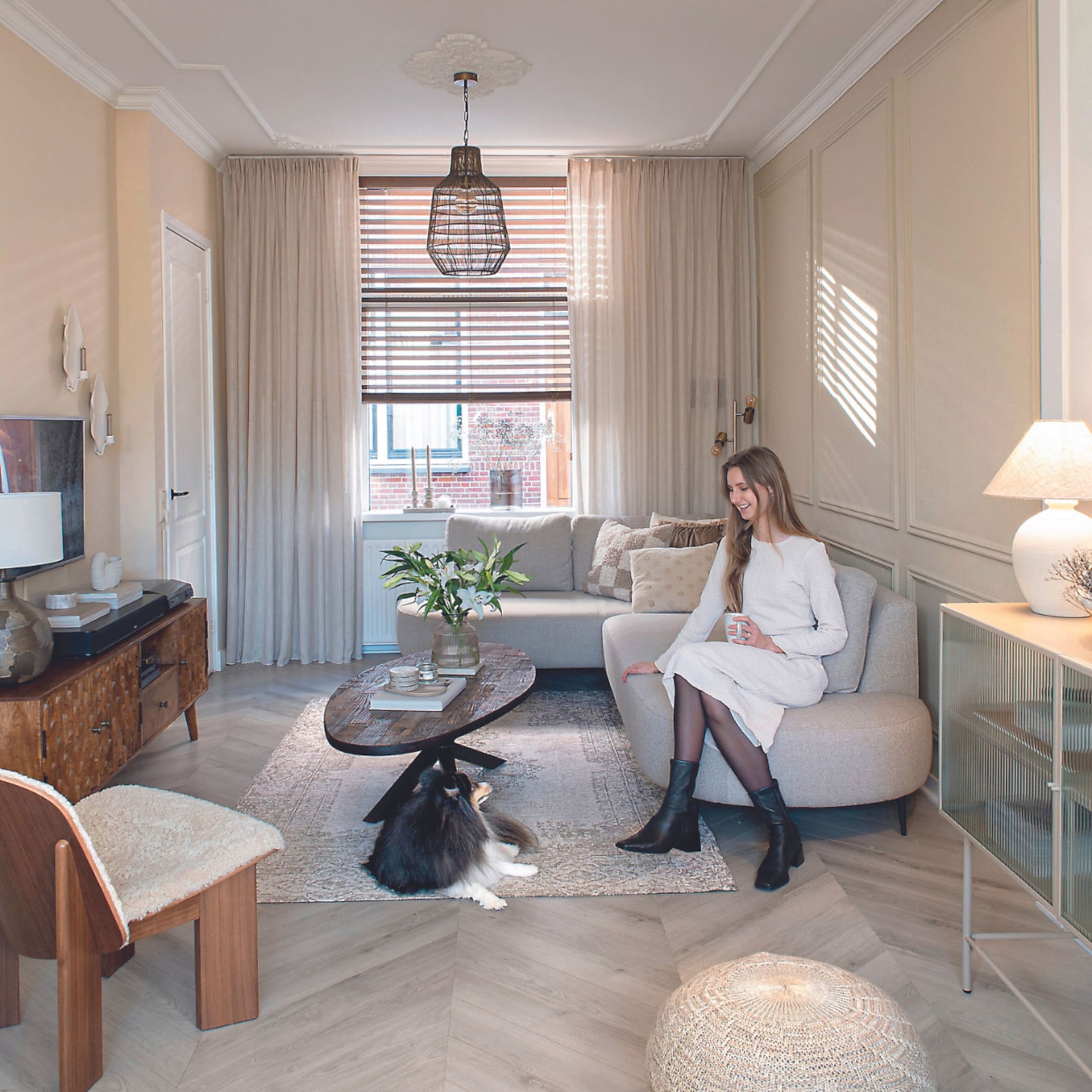 Woonkamer met beige tinten