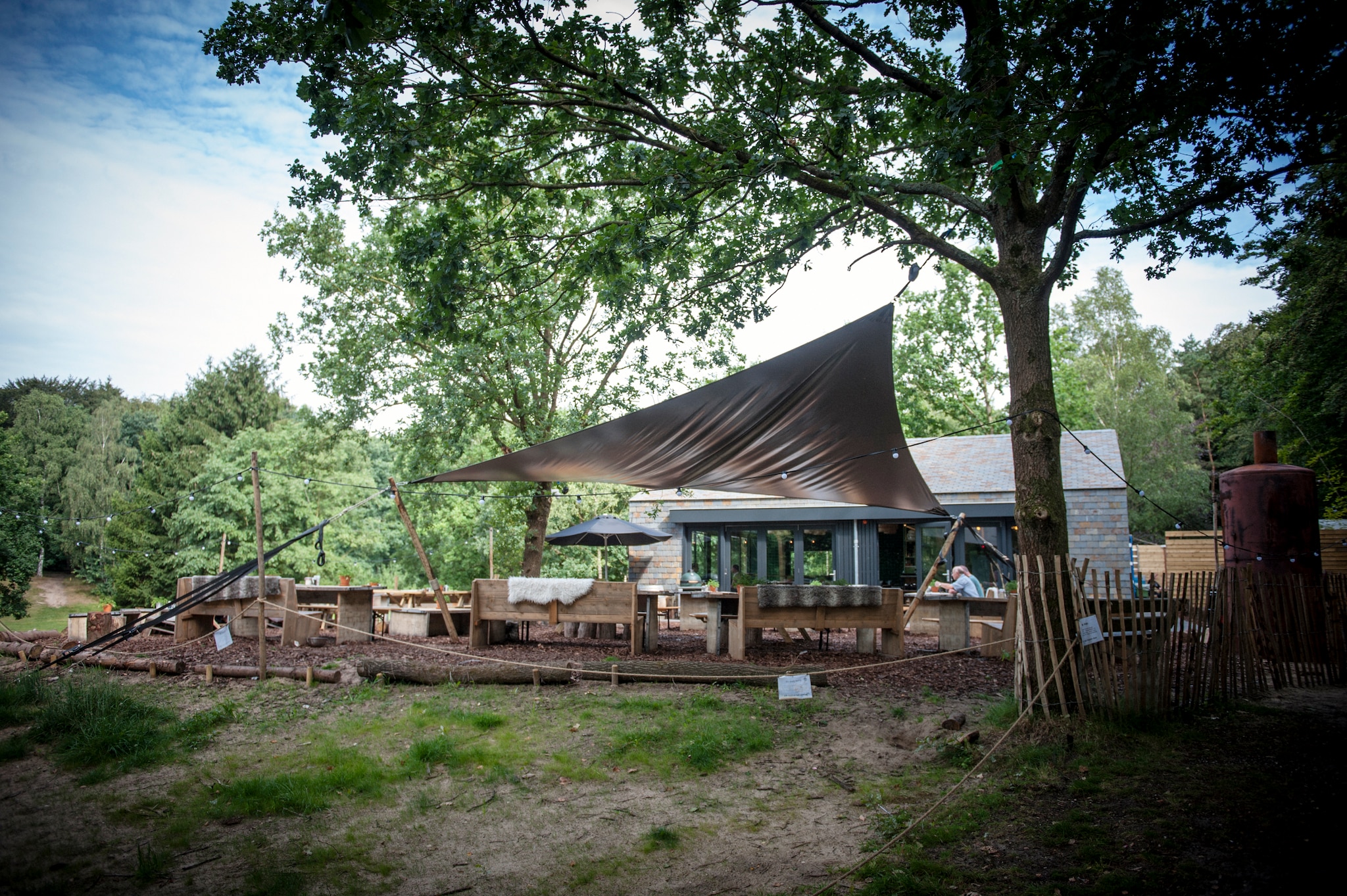 Buiten in de kuil Eelco Hofstra