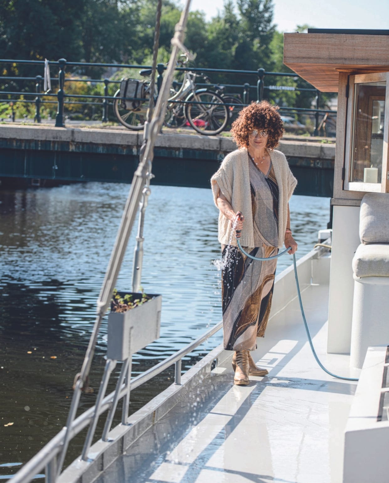 Bewoner Leonora vtwonen 05-2024 | productie Inside Homepage | styling Inge van Lieshout | fotografie Louis Lemaire