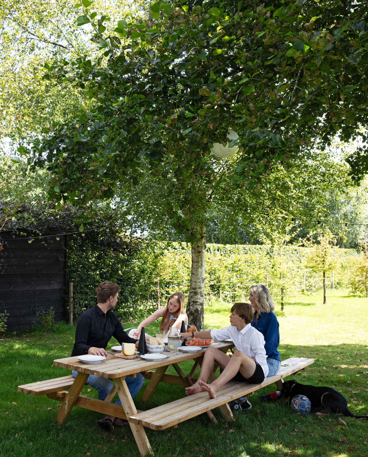 bewoners vtwonen Tuin 10 | styling Ilona Jongepier | fotografie Dana van Leeuwen
