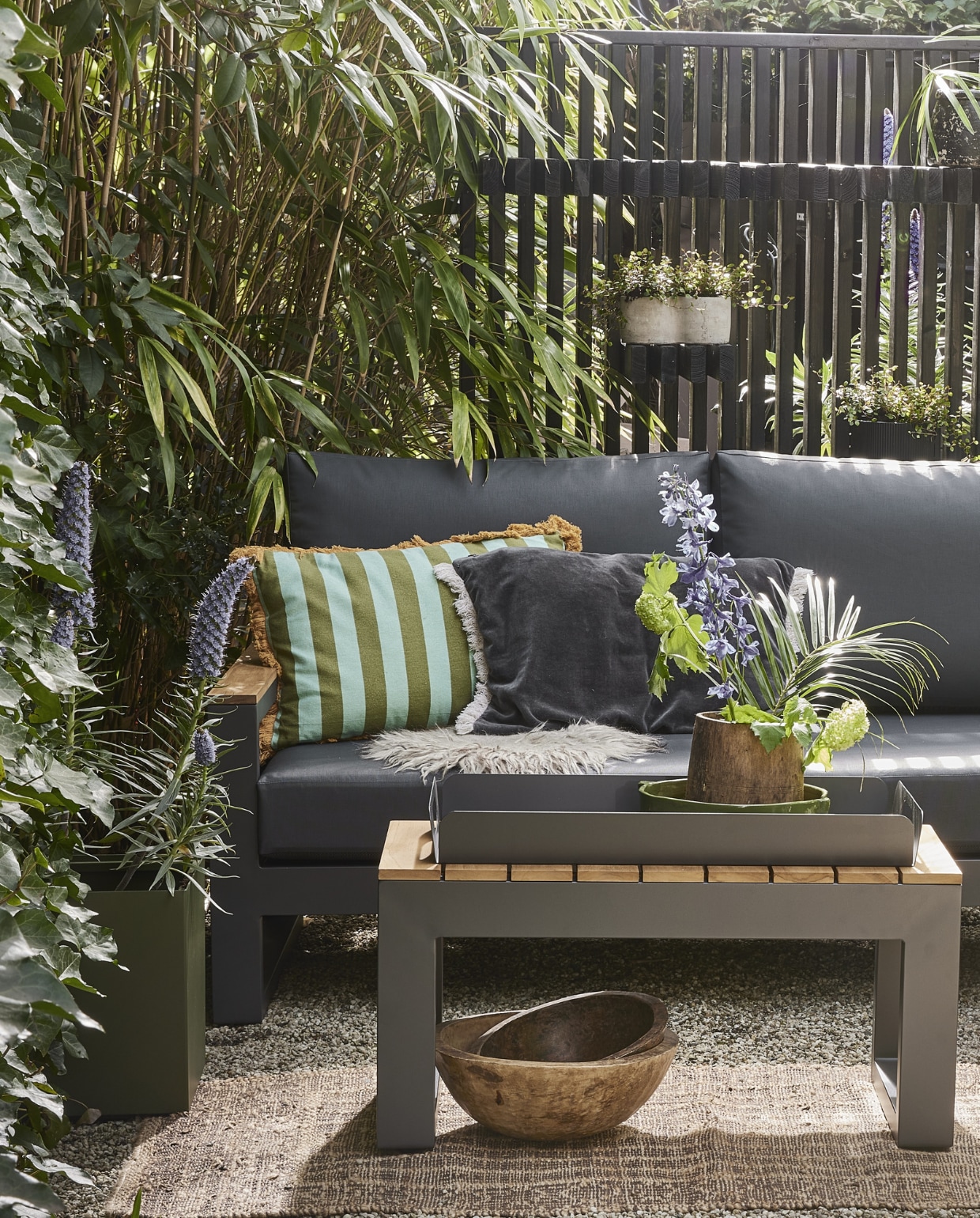 3x anders gestyled deze loungeset past bij elke tuinstijl