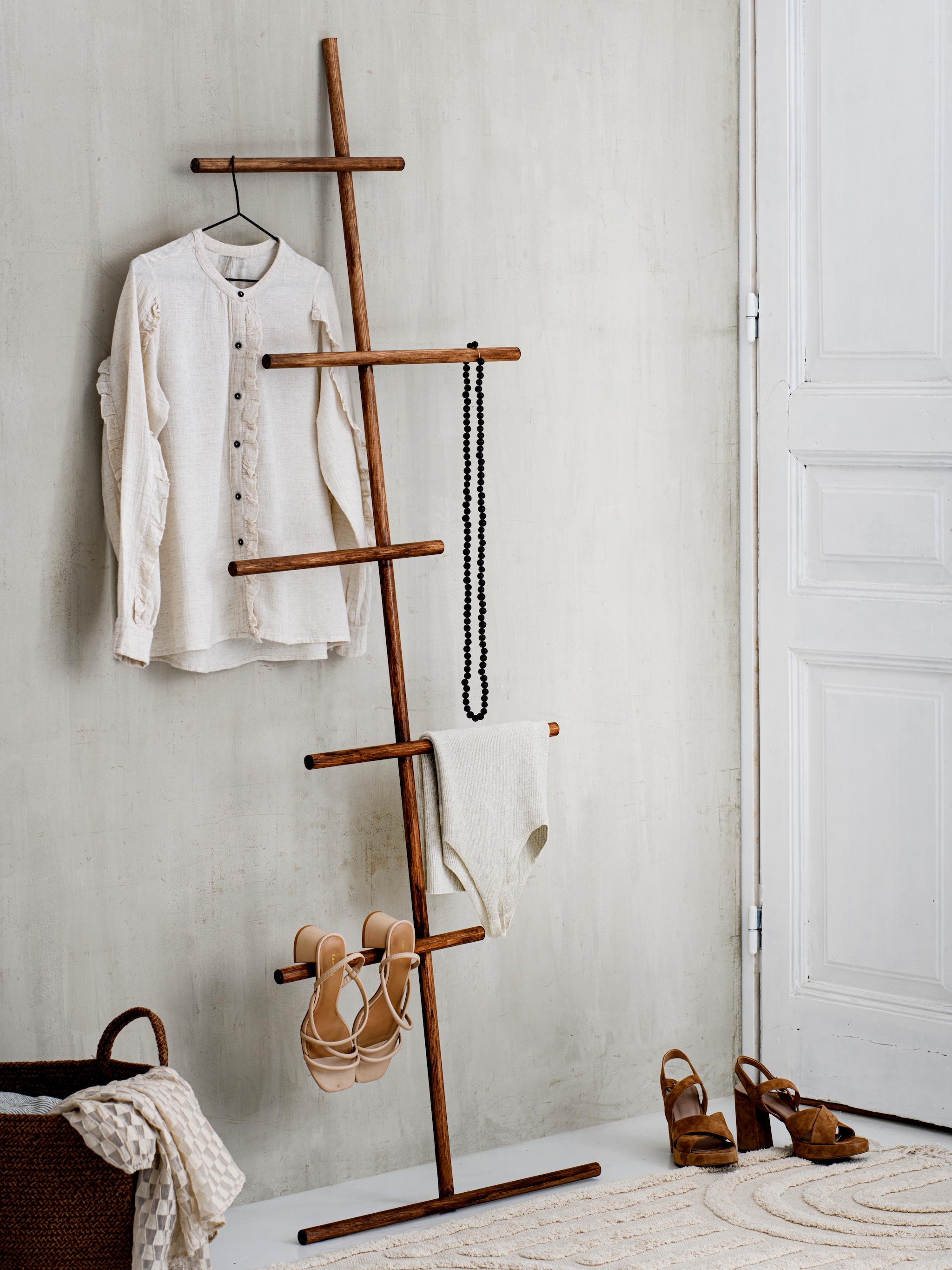 diy hout kleding hanger rek