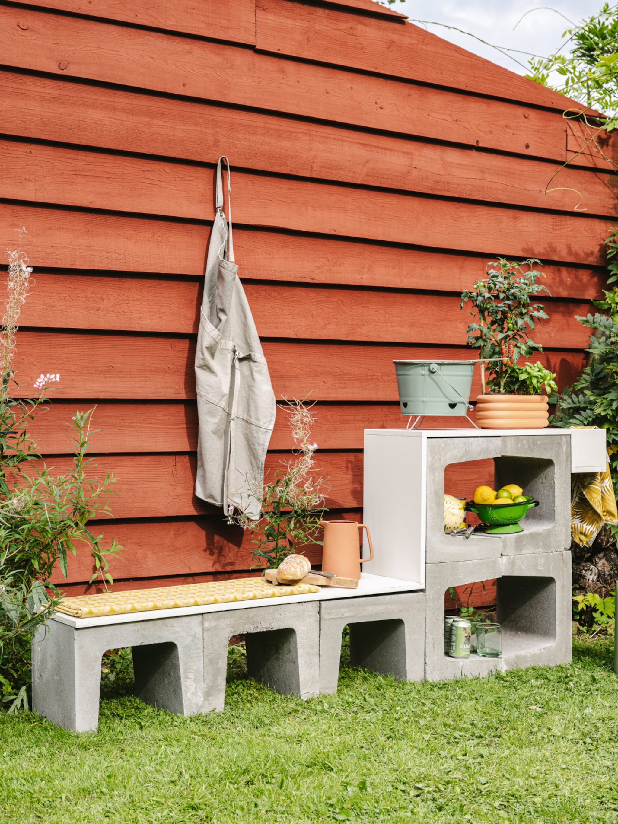 diy stoere opbergbank buiten