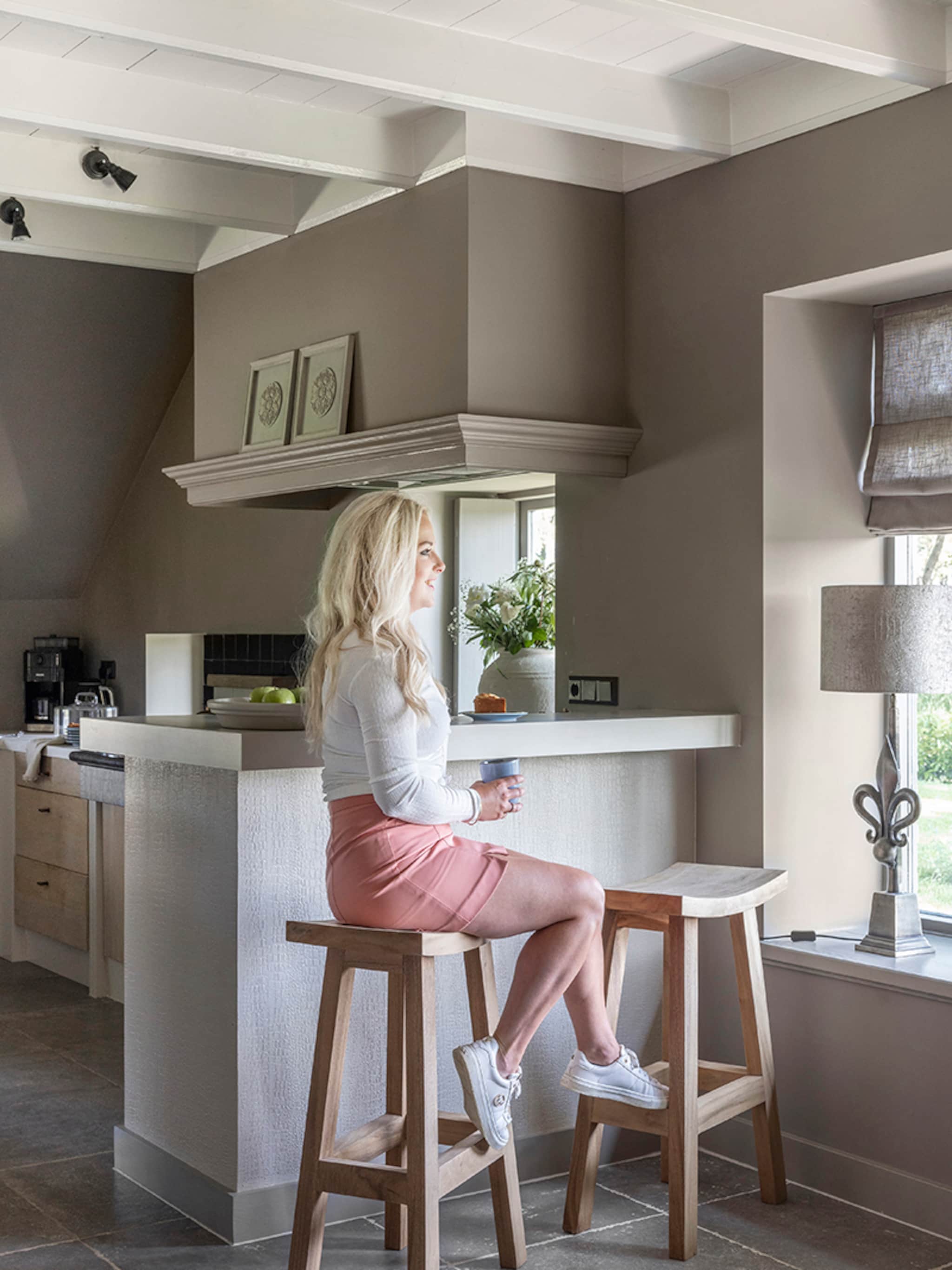 binnenkijken in een stap voor stap verbouwde boerderij we zijn ongeveer een jaar met de woonkamer bezig geweest