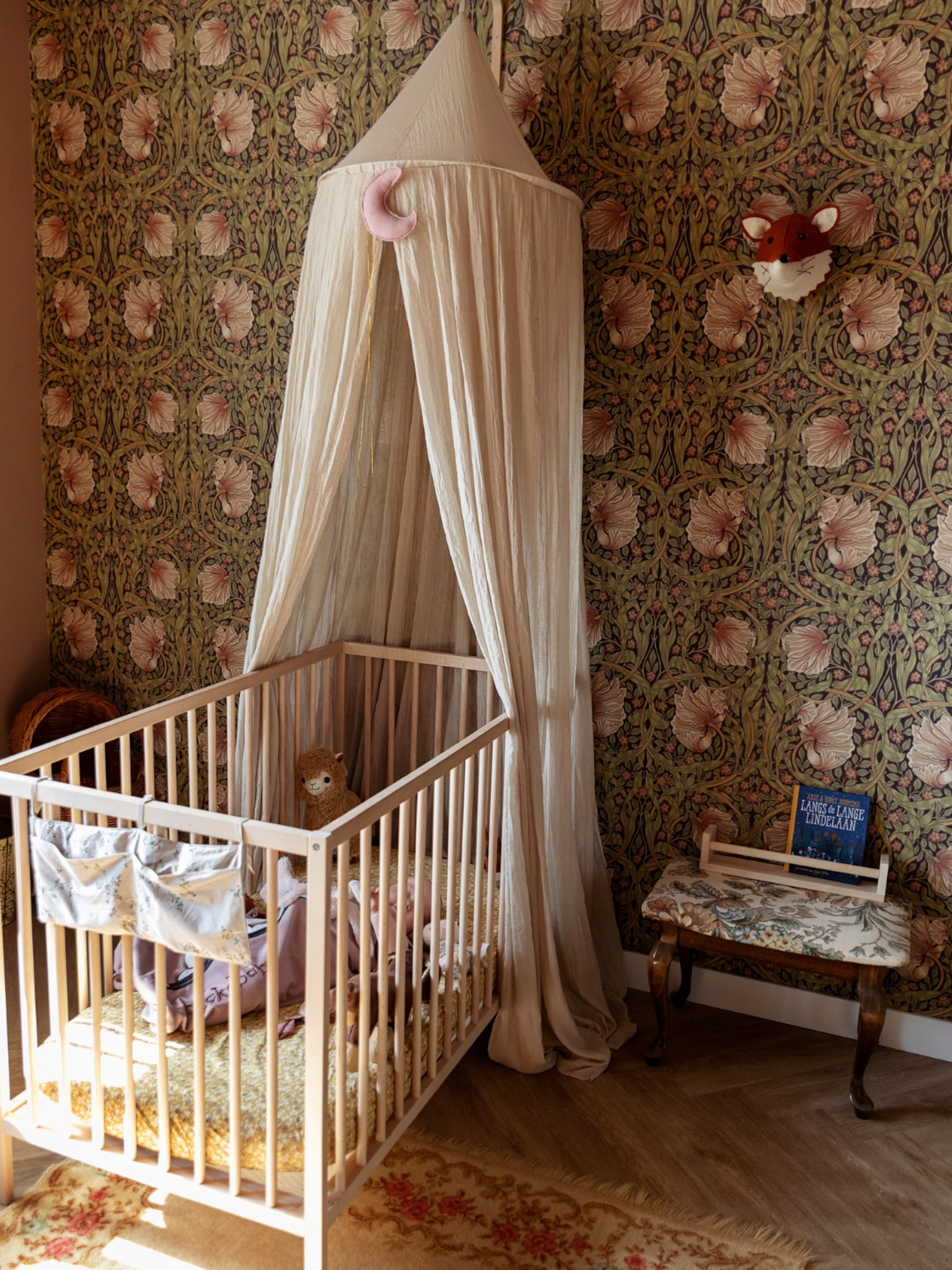 let there be light 16x babykamer lampen