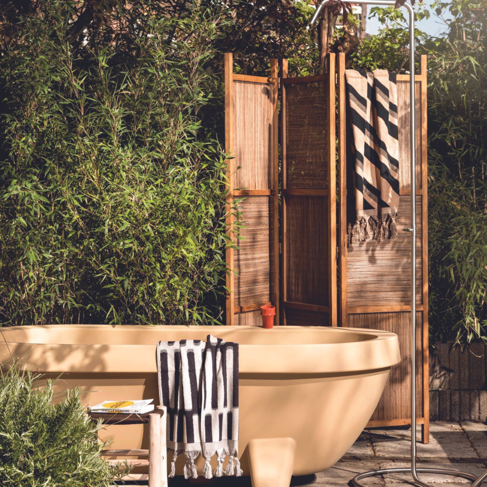 stylingtips van marianne en kelly voor een ultiem relaxgevoel in de tuin