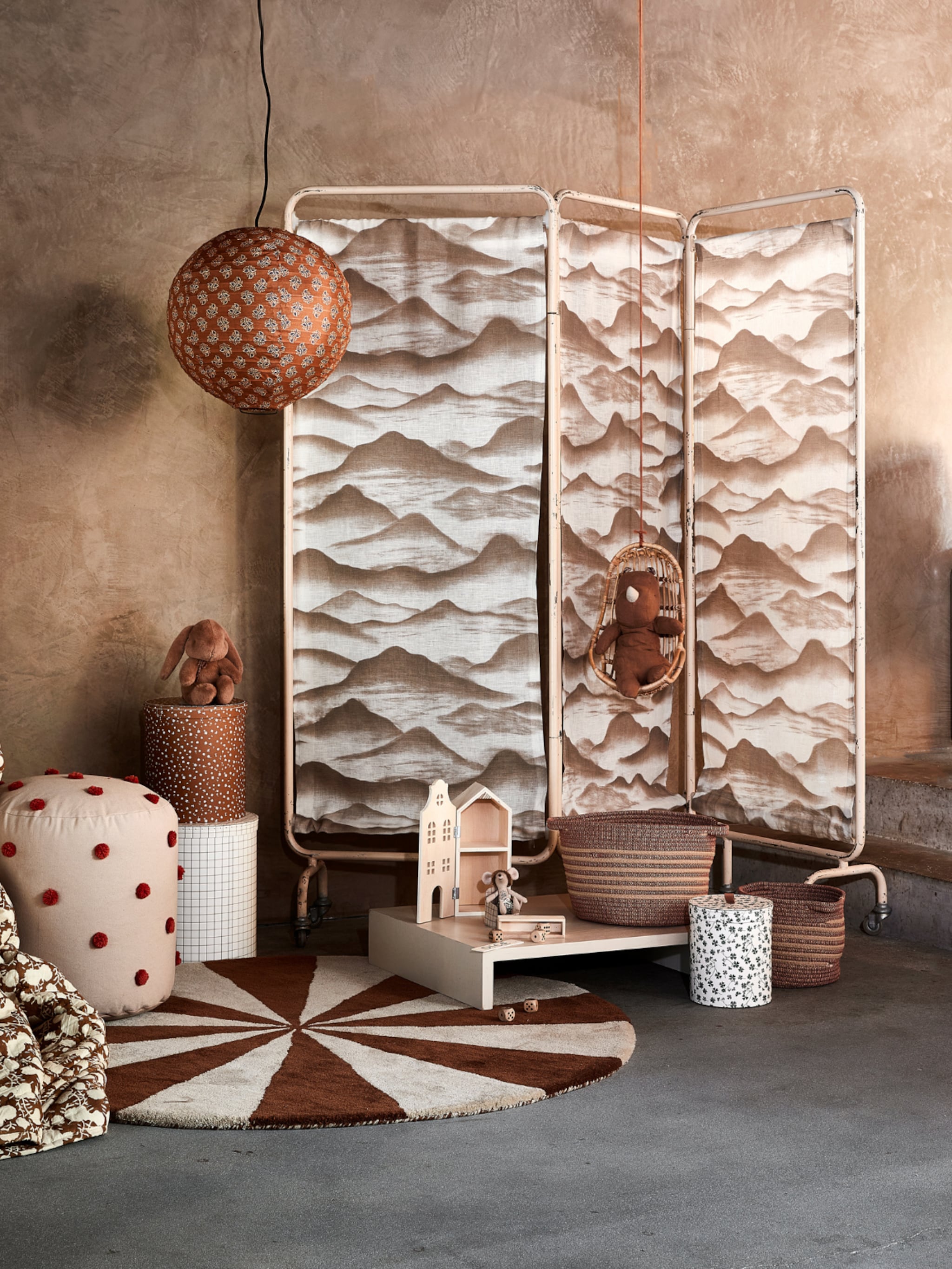cirque du soleil haal de zomertrend van circusstrepen in huis met deze 10 items