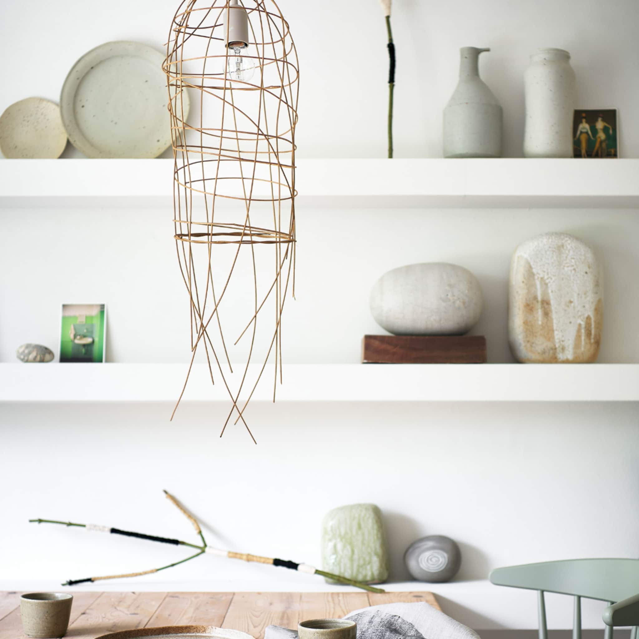 DIY hanglamp van gevlochten pitriet