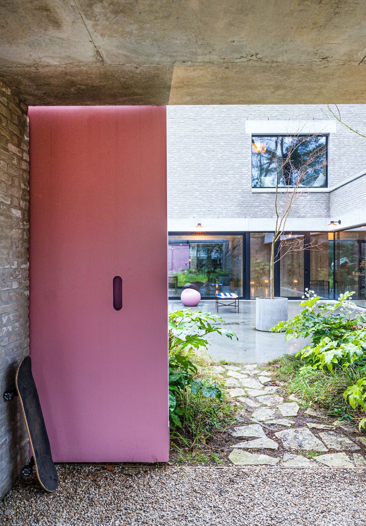Bijna energieneutrale villa met een flinke portie kleur Kaatje Verschoren