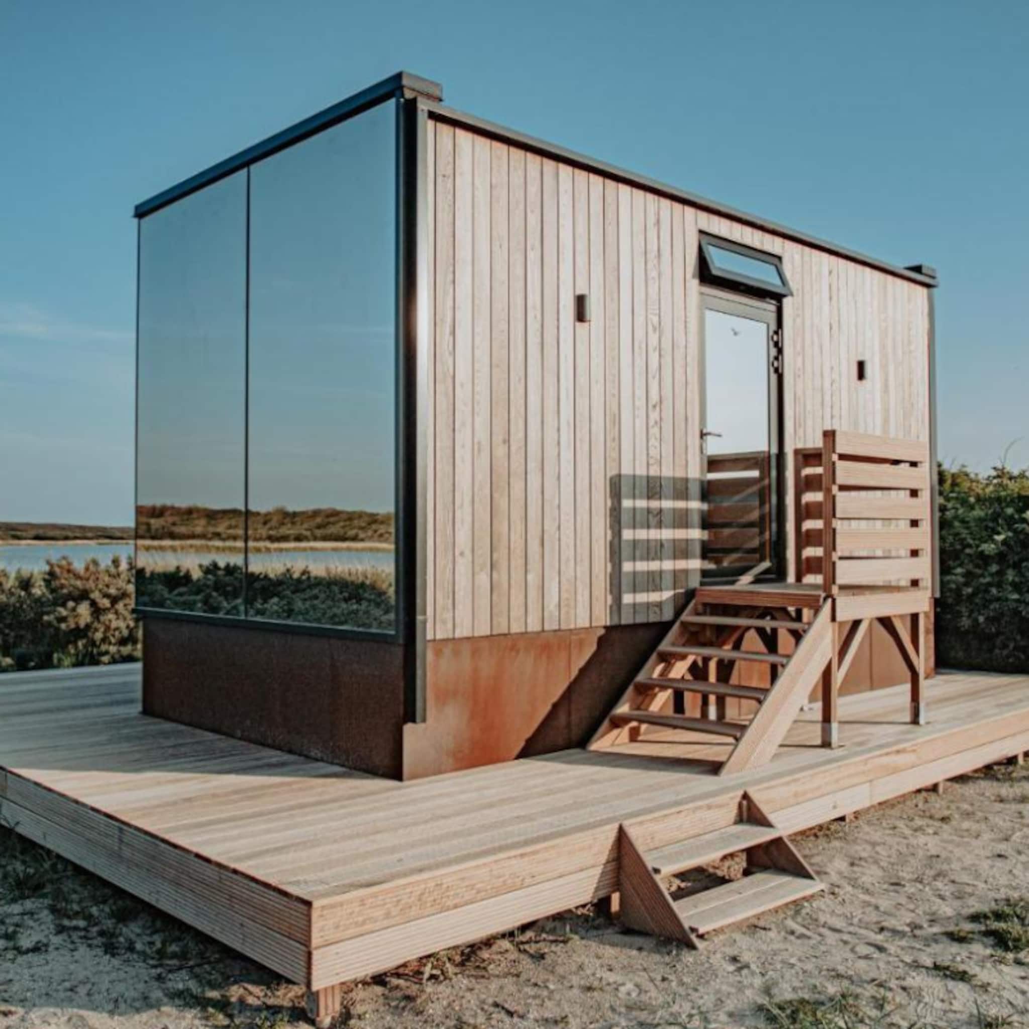 6 vakantiehuisjes aan de kust